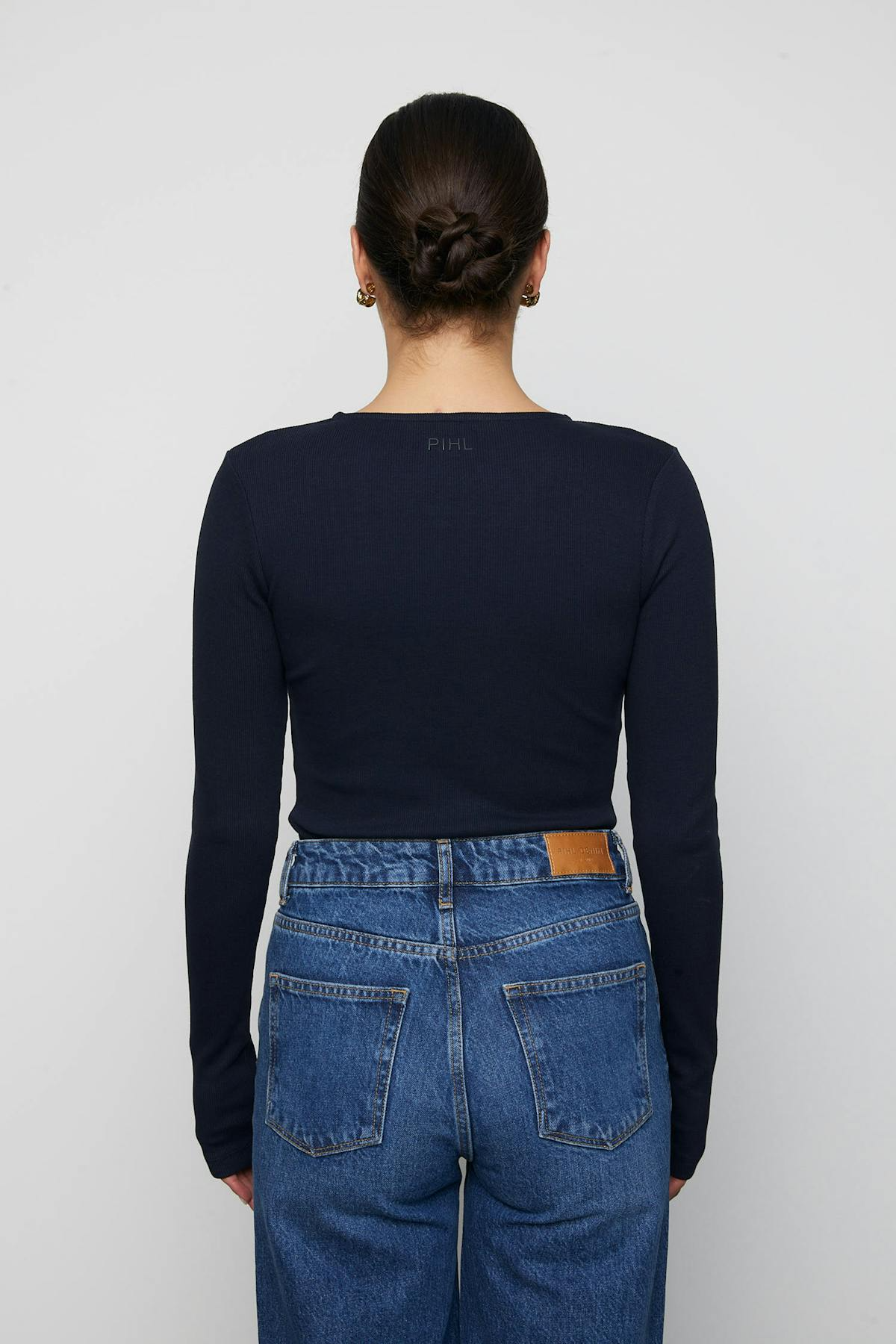 Pino Rib Triangle Neck - Mörkblå