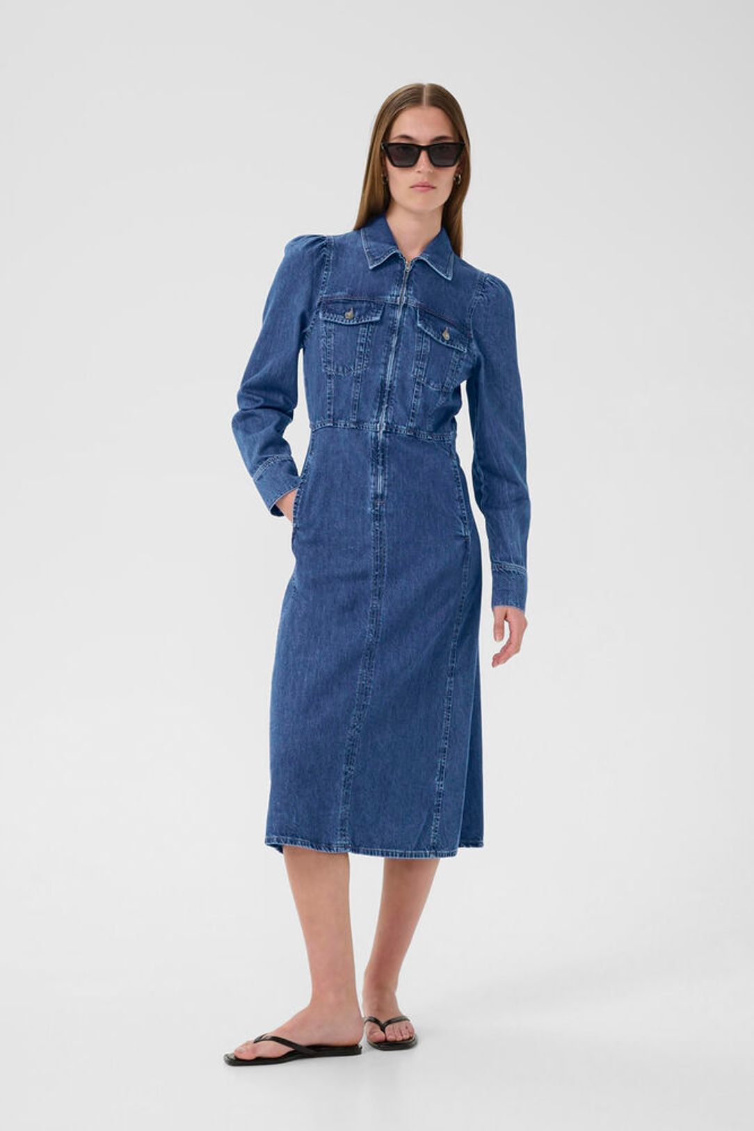 NaavaIW Dress - Medium Vintage