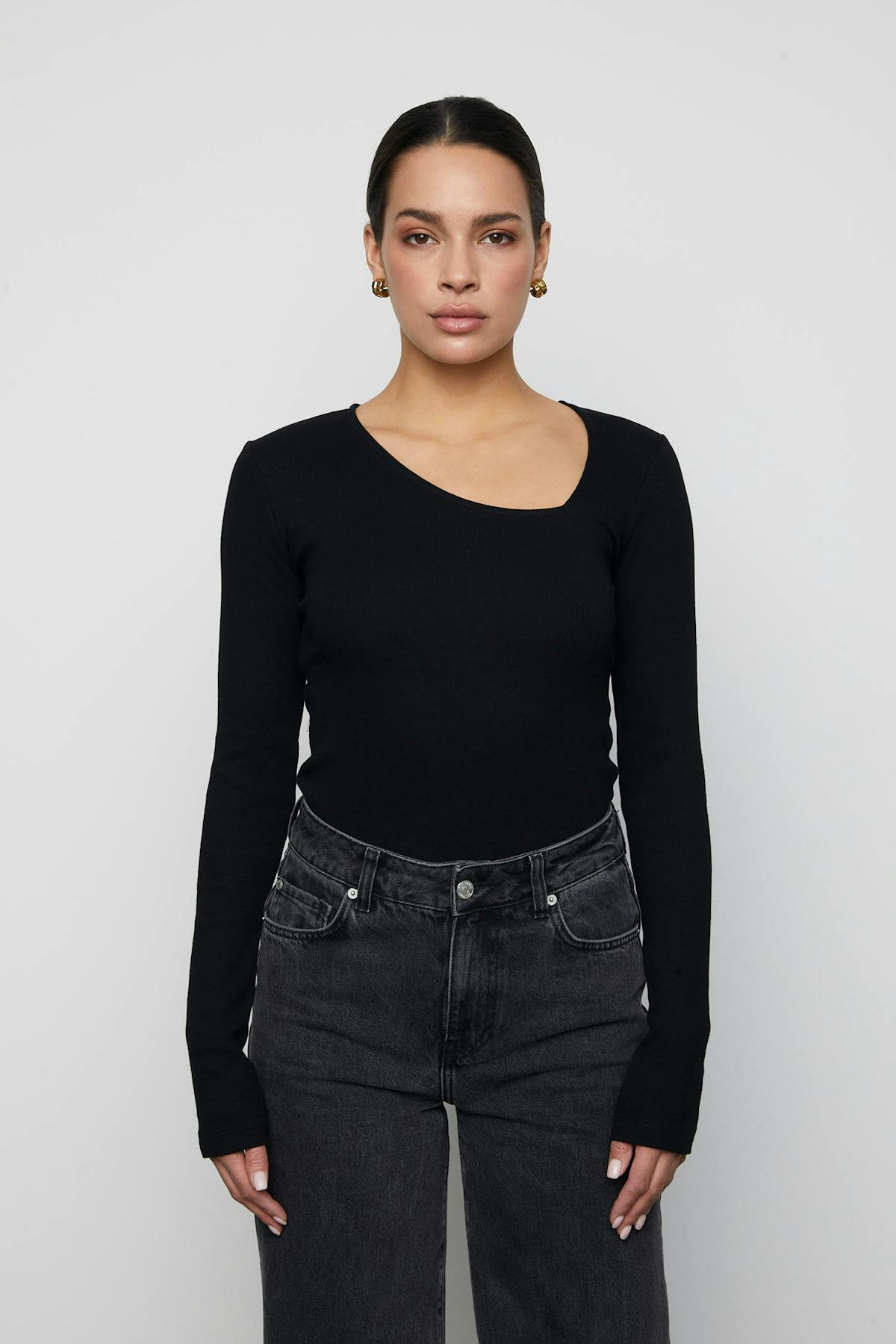 Pino Rib Triangle Neck - Svart
