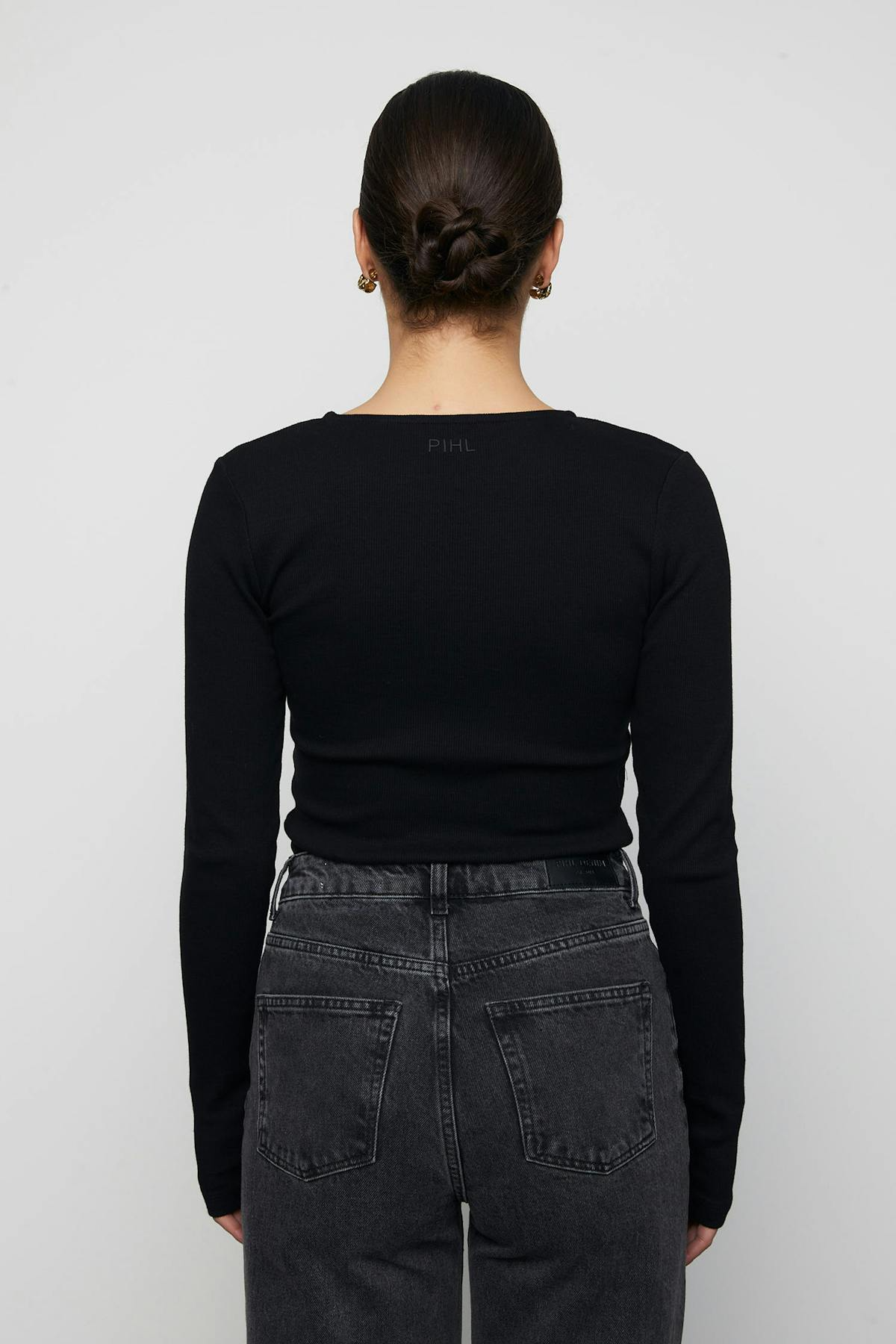 Pino Rib Triangle Neck - Svart