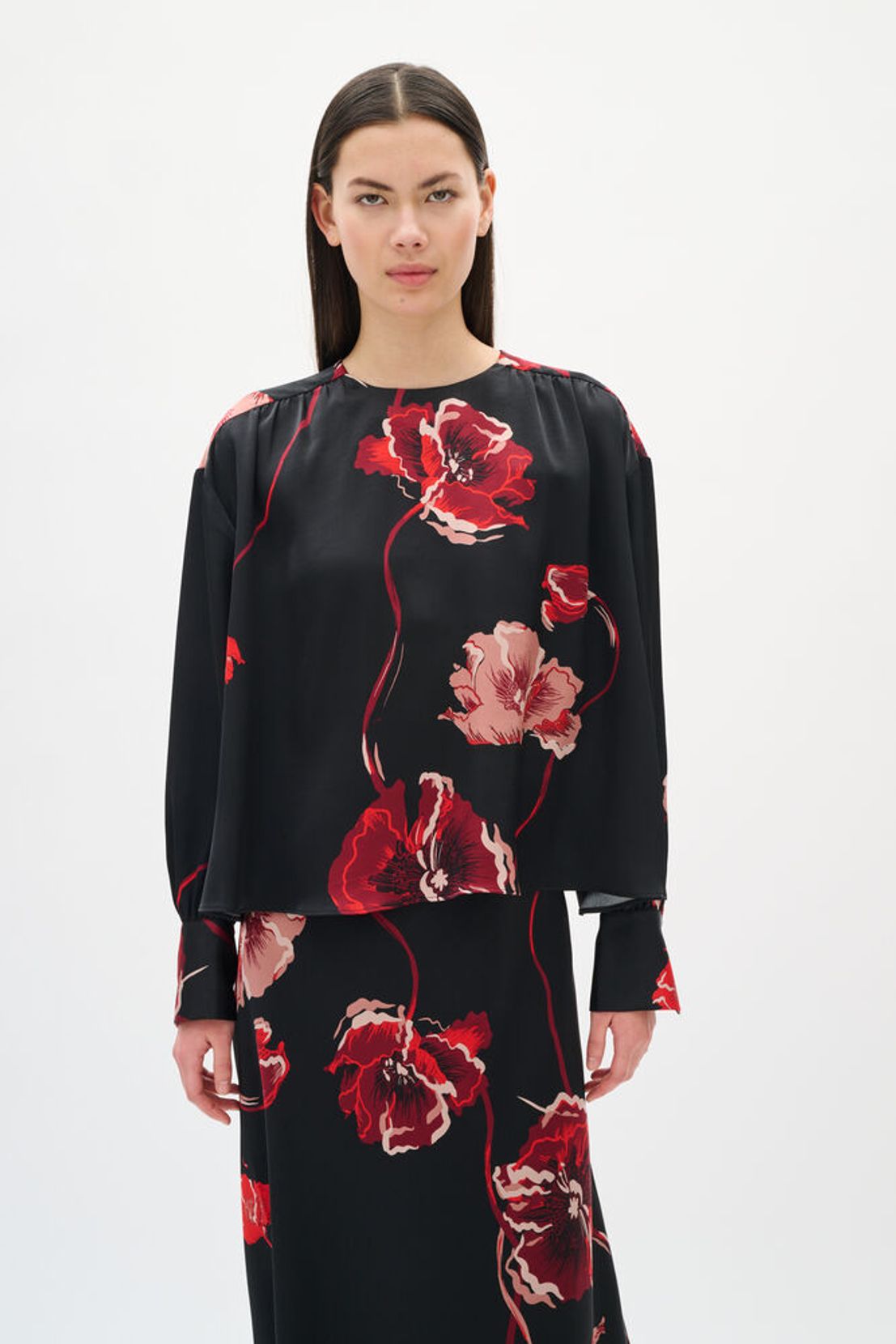 DawnIW Blouse - Black Poppy Rose