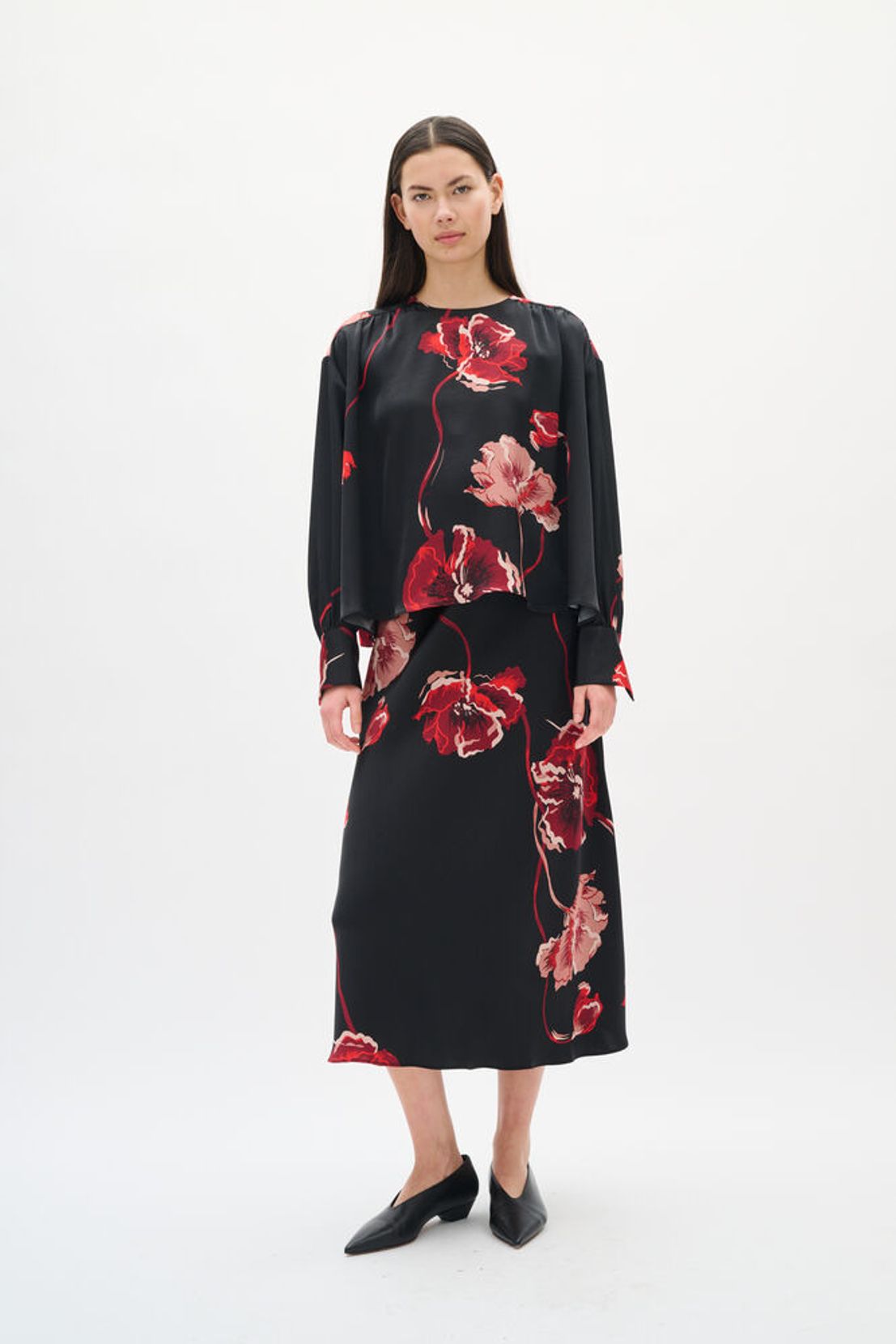 DawnIW Blouse - Black Poppy Rose