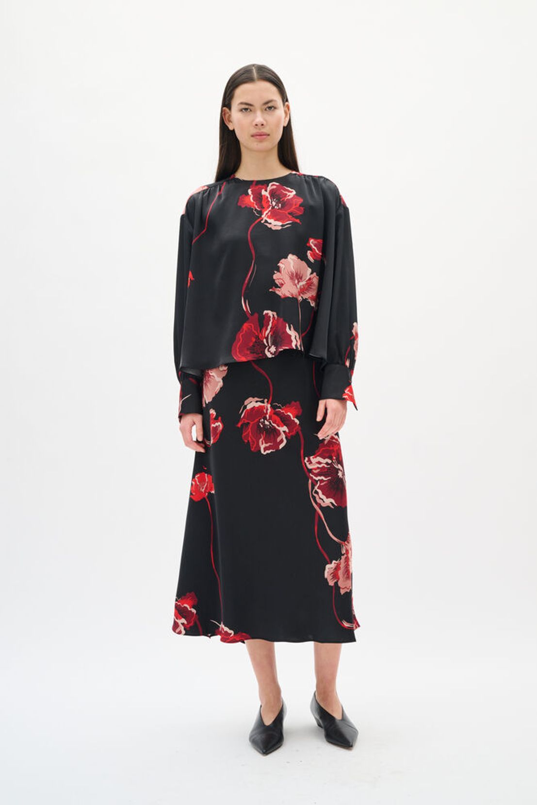 DawnIW Blouse - Black Poppy Rose