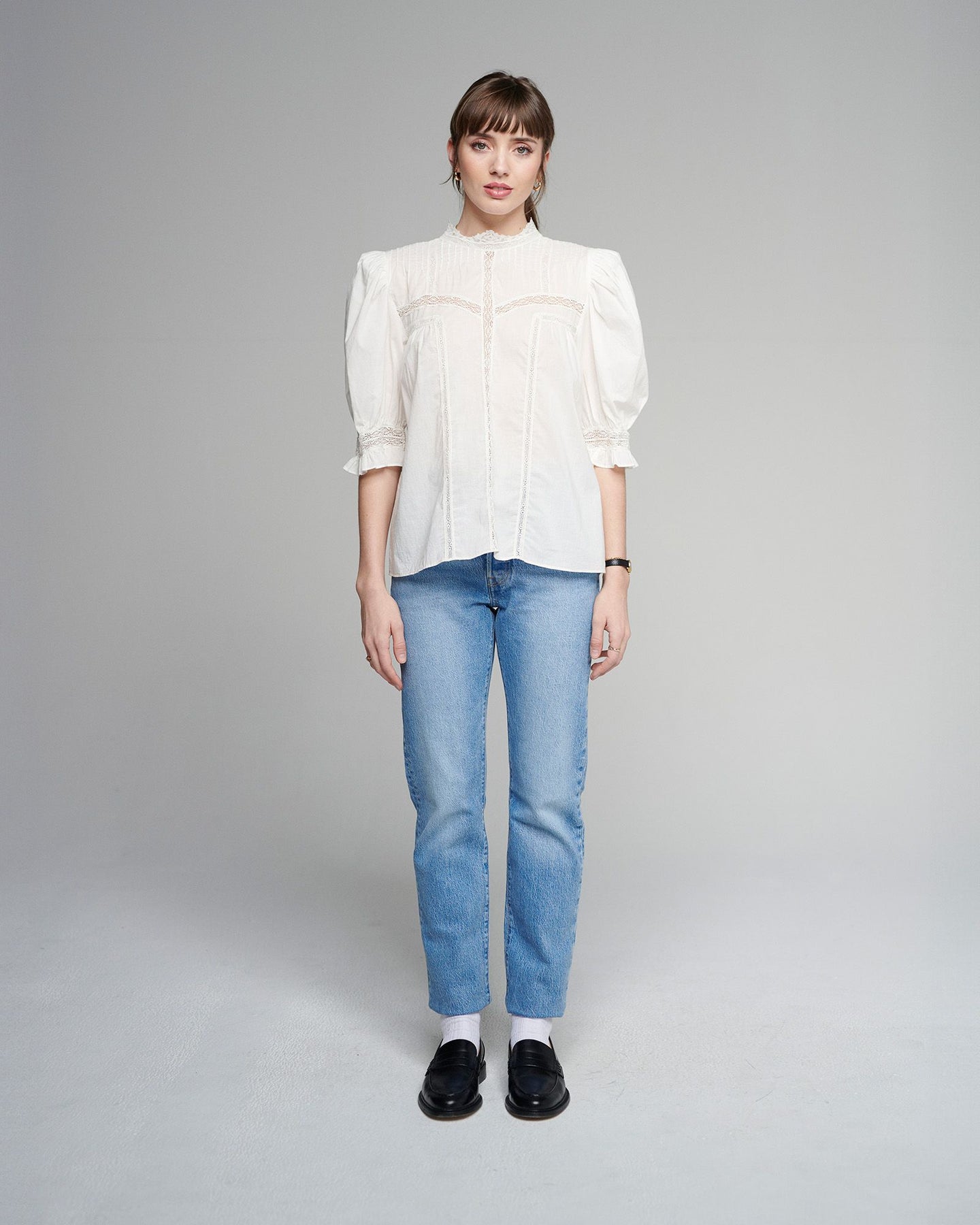 Leon - White