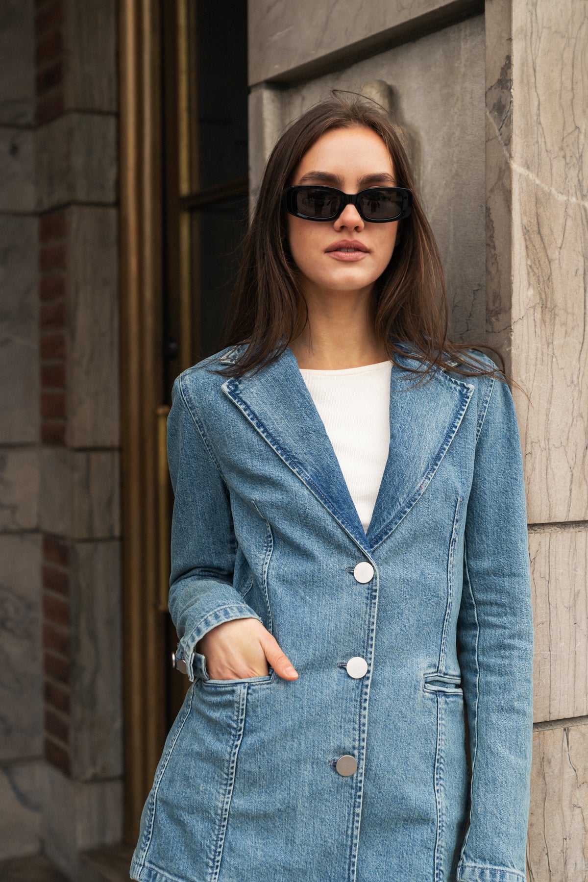 ` tags.<r>Petronella Rib Boatneck - Ecru