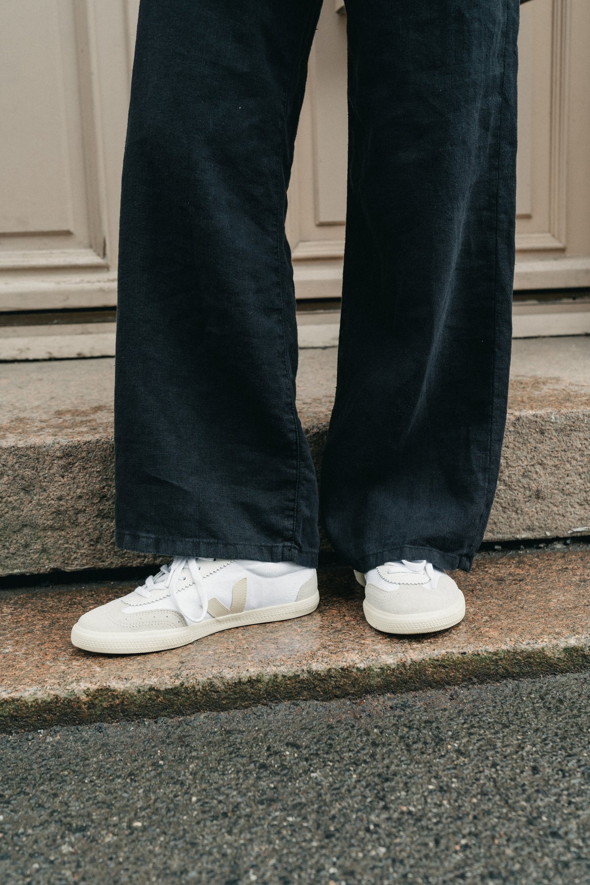 Volley Canvas - White Pierre