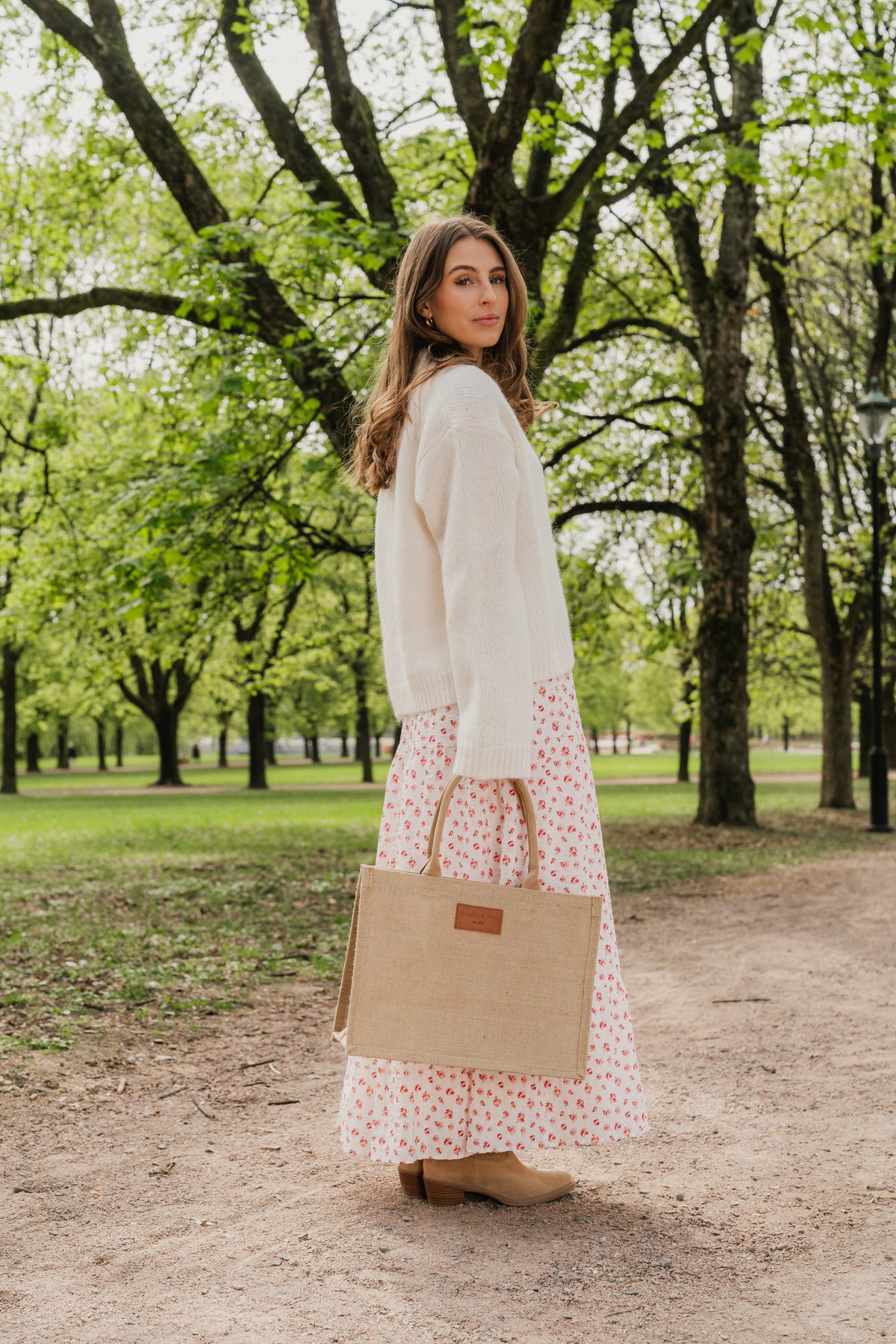 Dovie Crepe Dress - White Berry Print