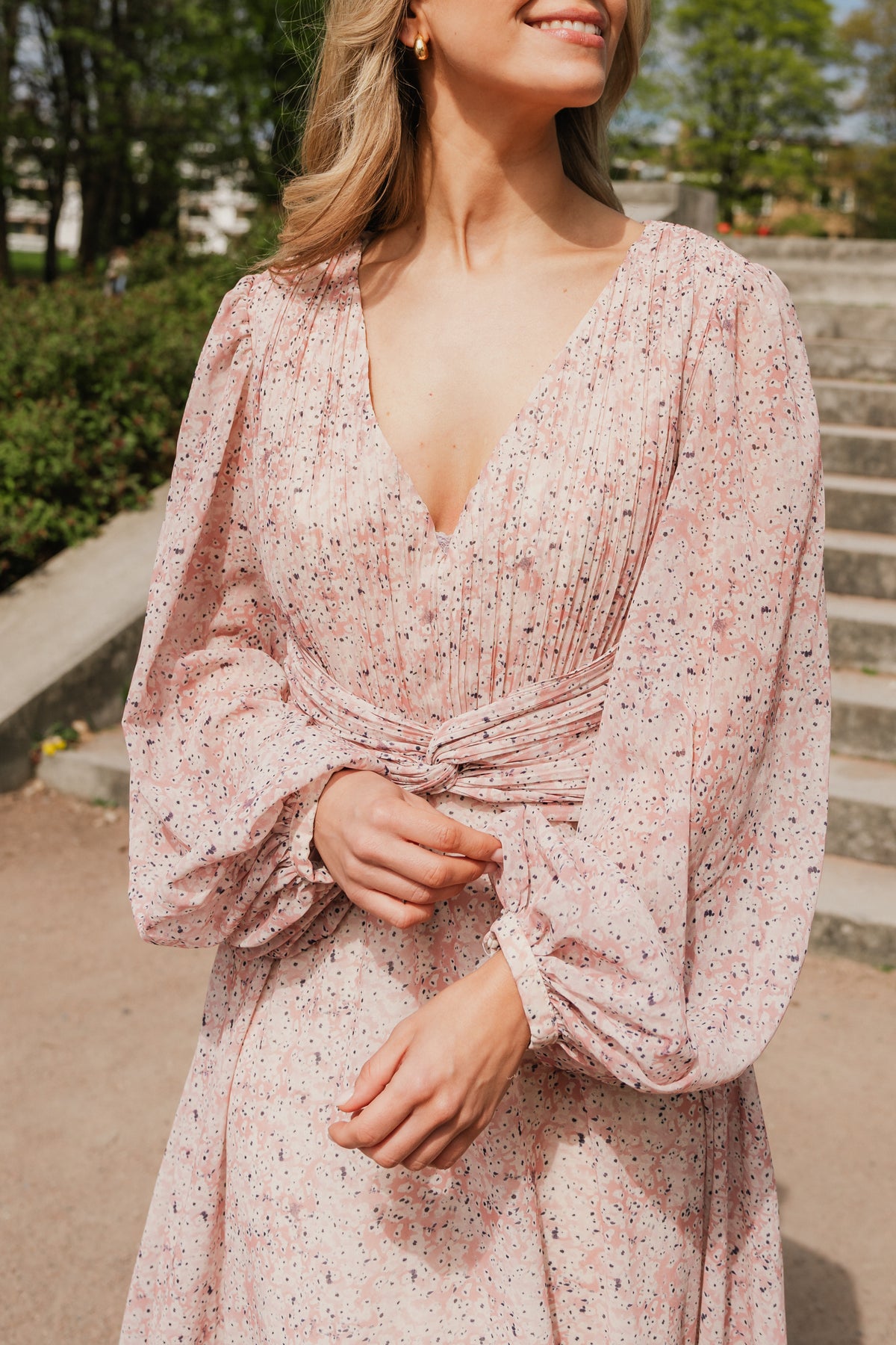 Lamia V-Neck Maxi Dress - Mist