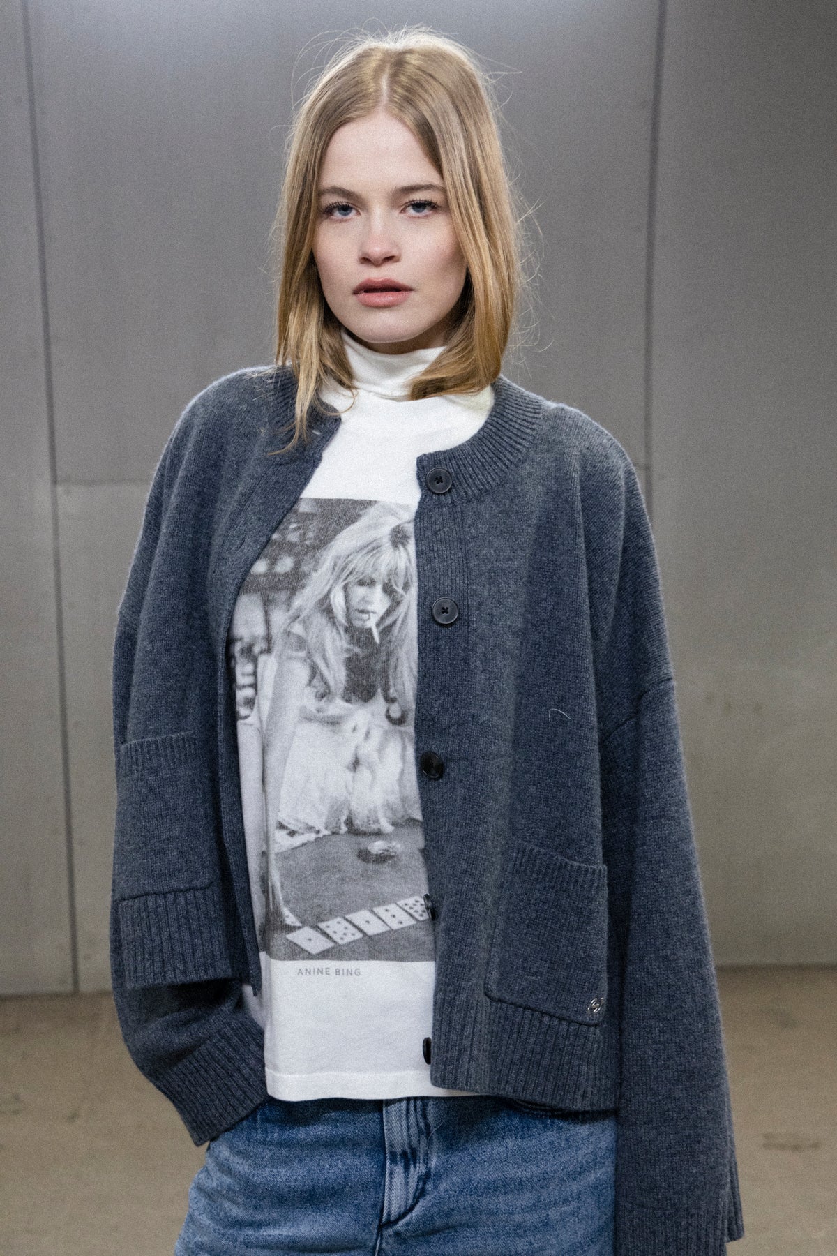 W. Wool Wide Cardigan - Blå