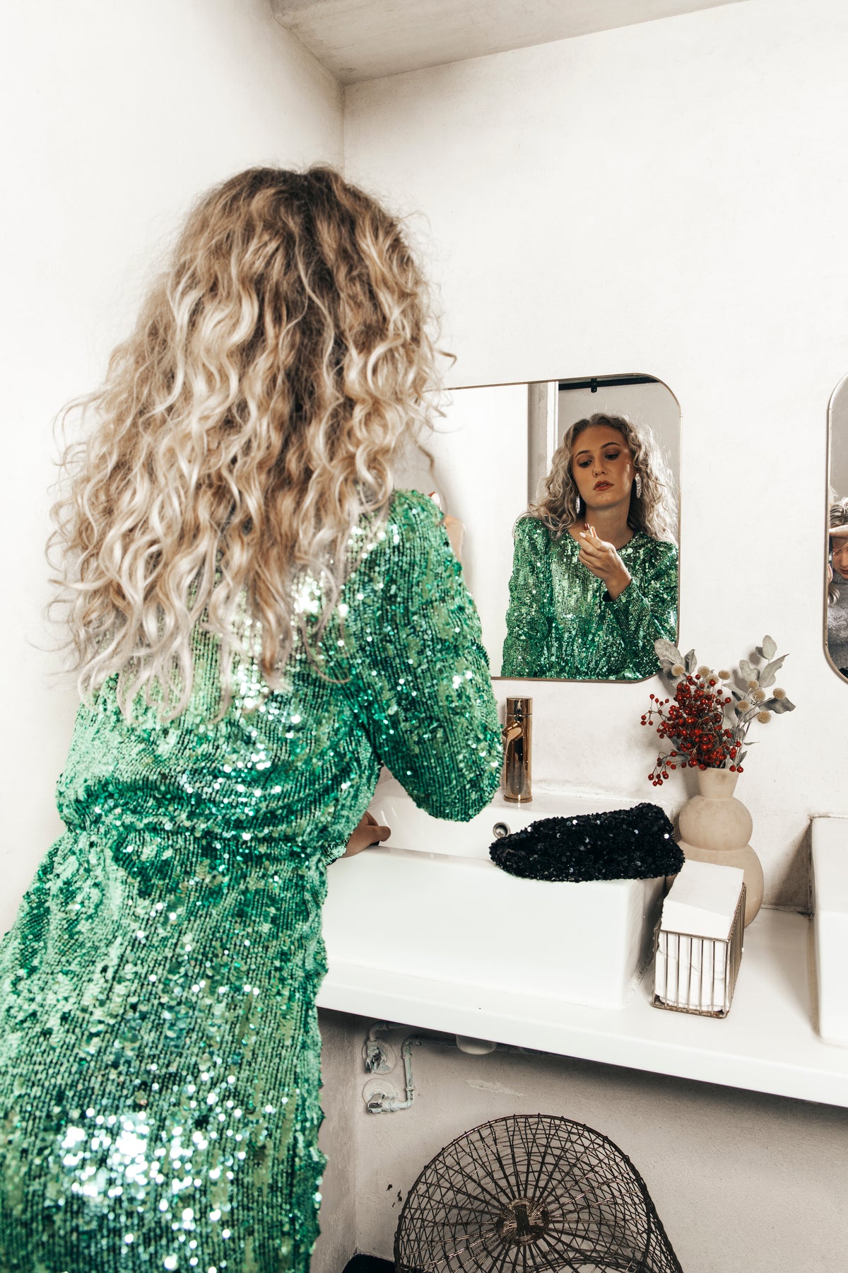 Ari-Colyn Ls Short Sequins Dress - Loden Frost