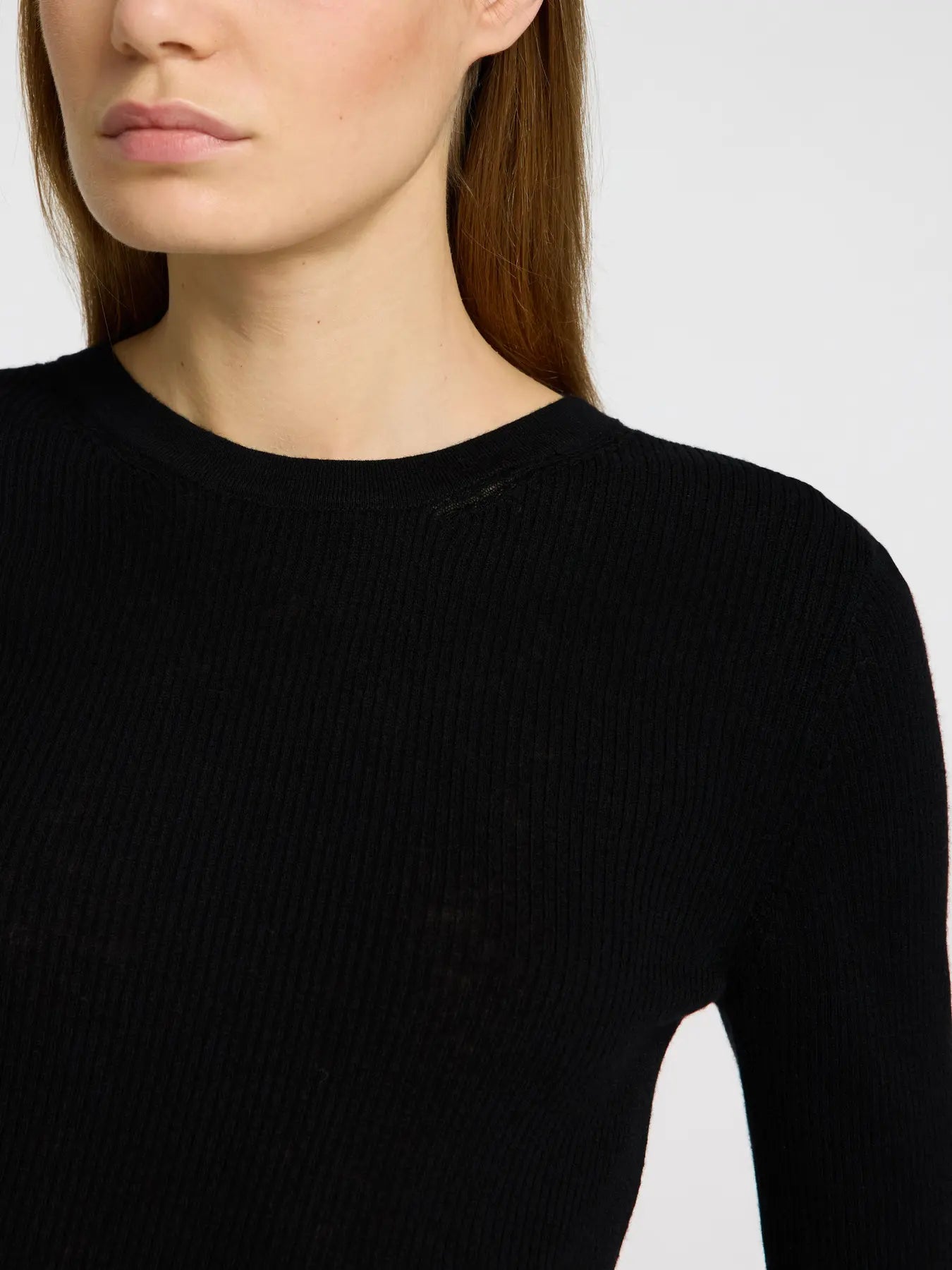 Ingrid LS Knit O-Neck - Svart