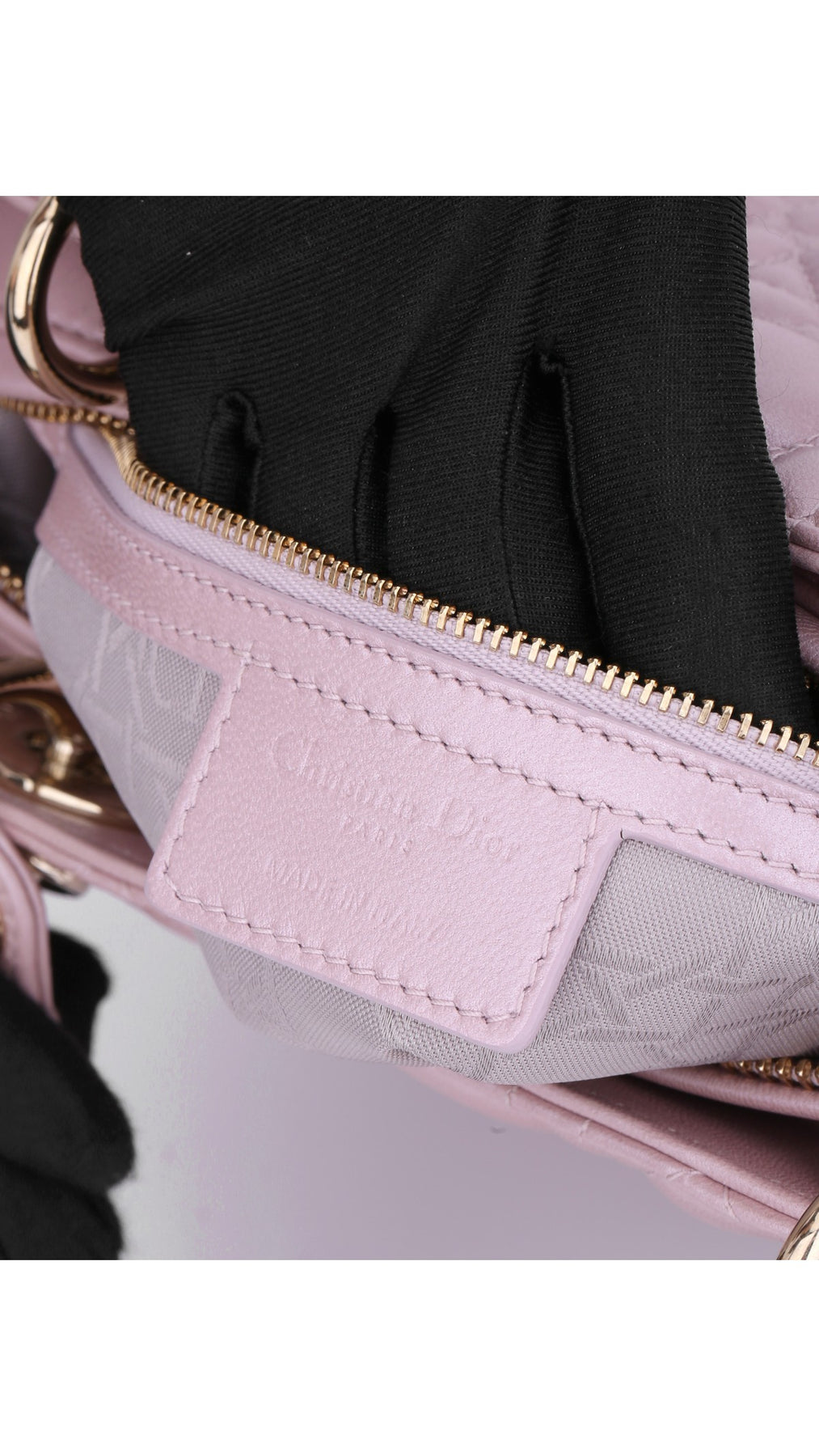Dior Lady Dior Axelväska Medium - Metallic Rosa