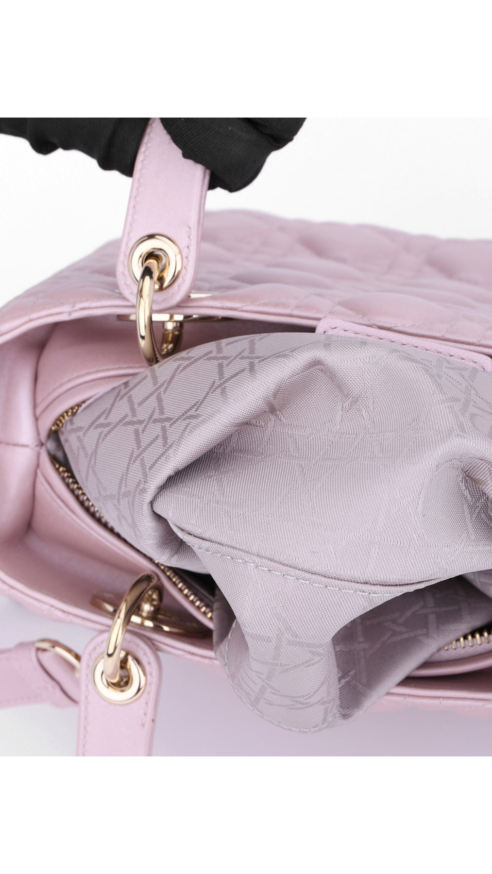 Dior Lady Dior Axelväska Medium - Metallic Rosa