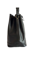 Louis Vuitton Noé Epi Gm Shoulder Bag - Black