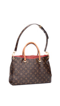Louis Vuitton Pallas Monogram Cerise Axelväska - Brun