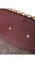 Louis Vuitton Saint Placide Chain Bag - Vinröd