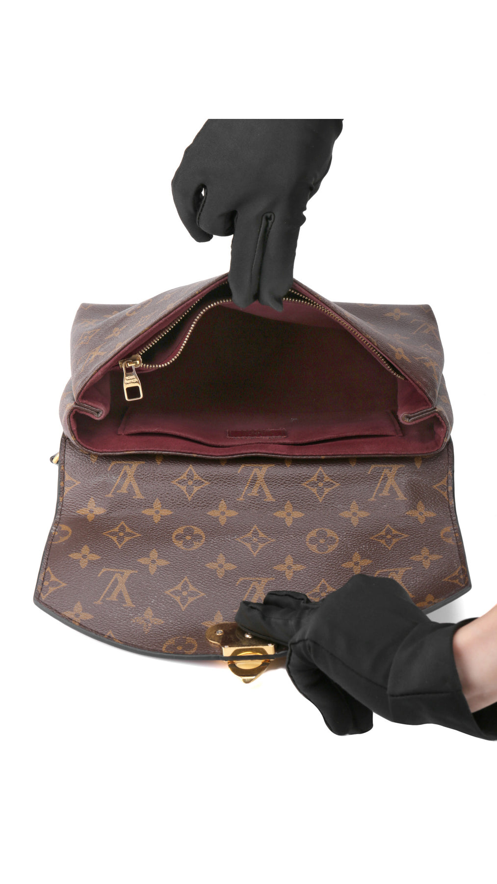 Louis Vuitton Saint Placide Chain Bag - Vinröd
