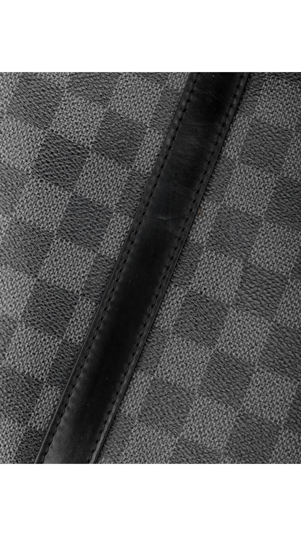 Louis Vuitton Tadao Damier Graphite Tote Bag - Svart