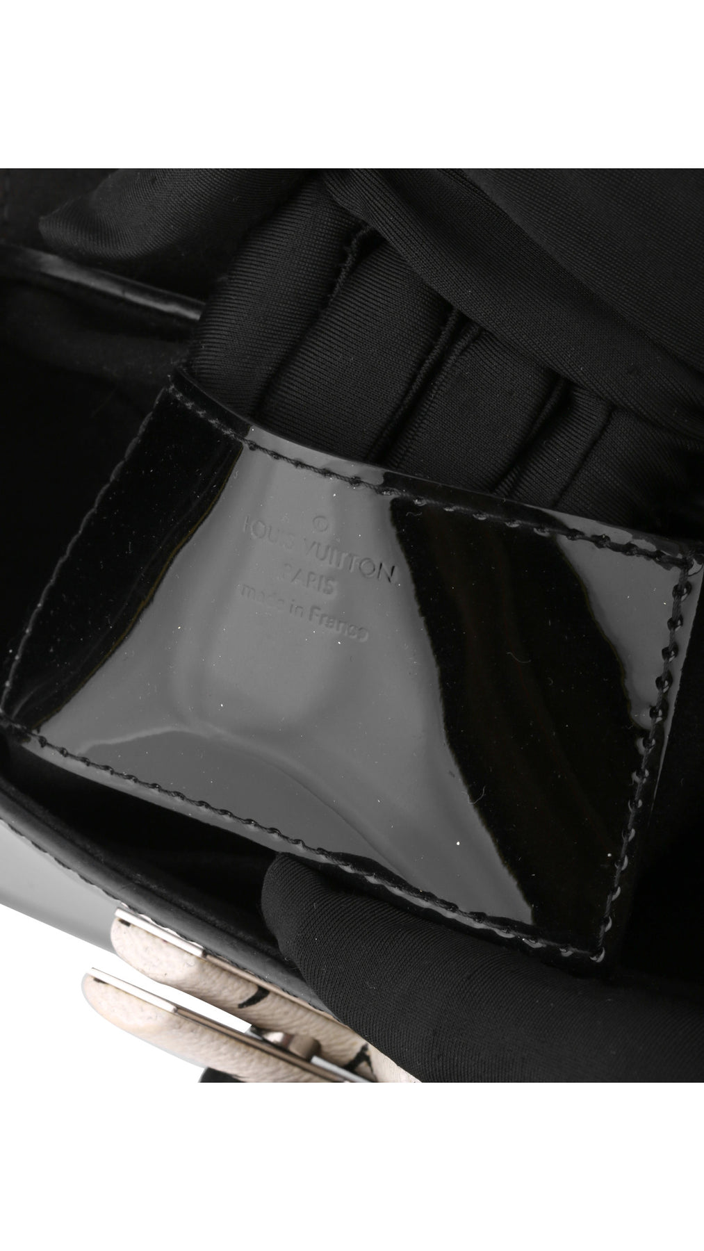 Louis Vuitton Twist PM Patent Axelväska - Svart