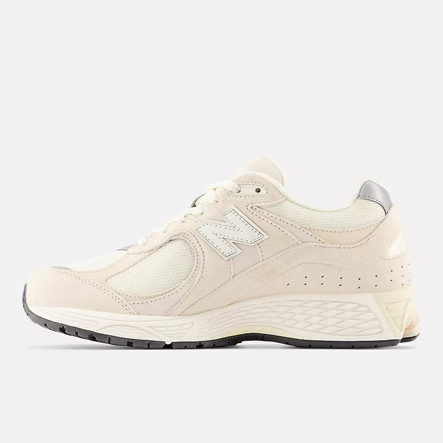 2002R - Calm Taupe