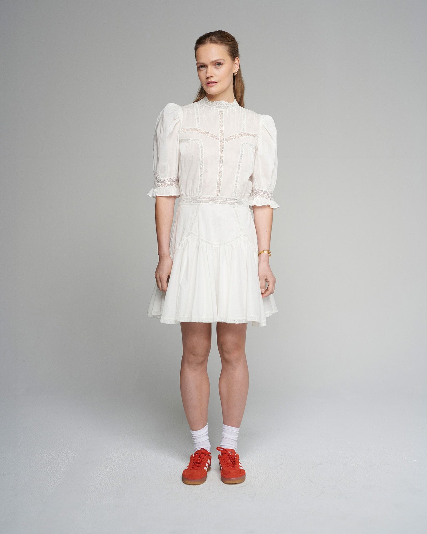 Sam - White