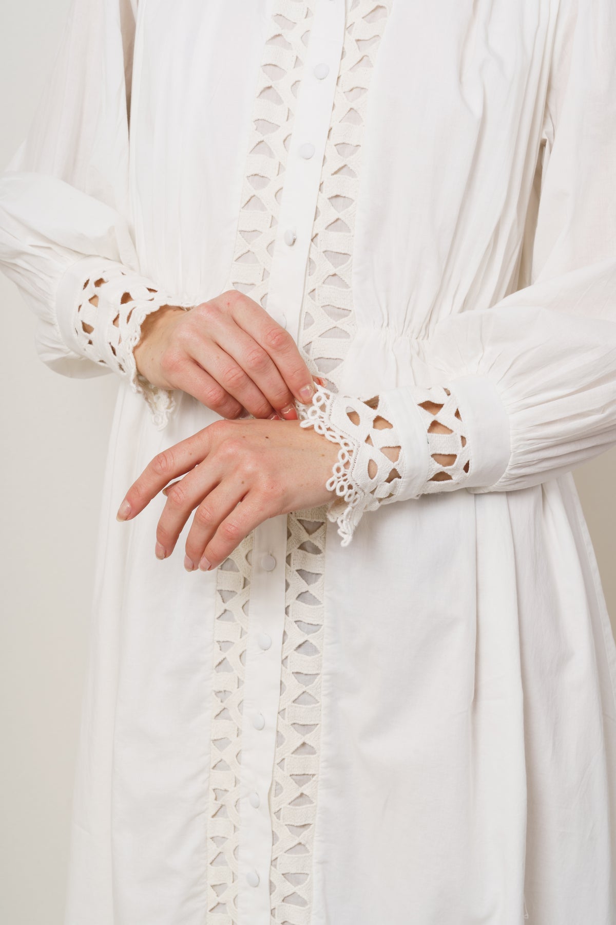 Yastrima LS Long Shirt Dress - Star White