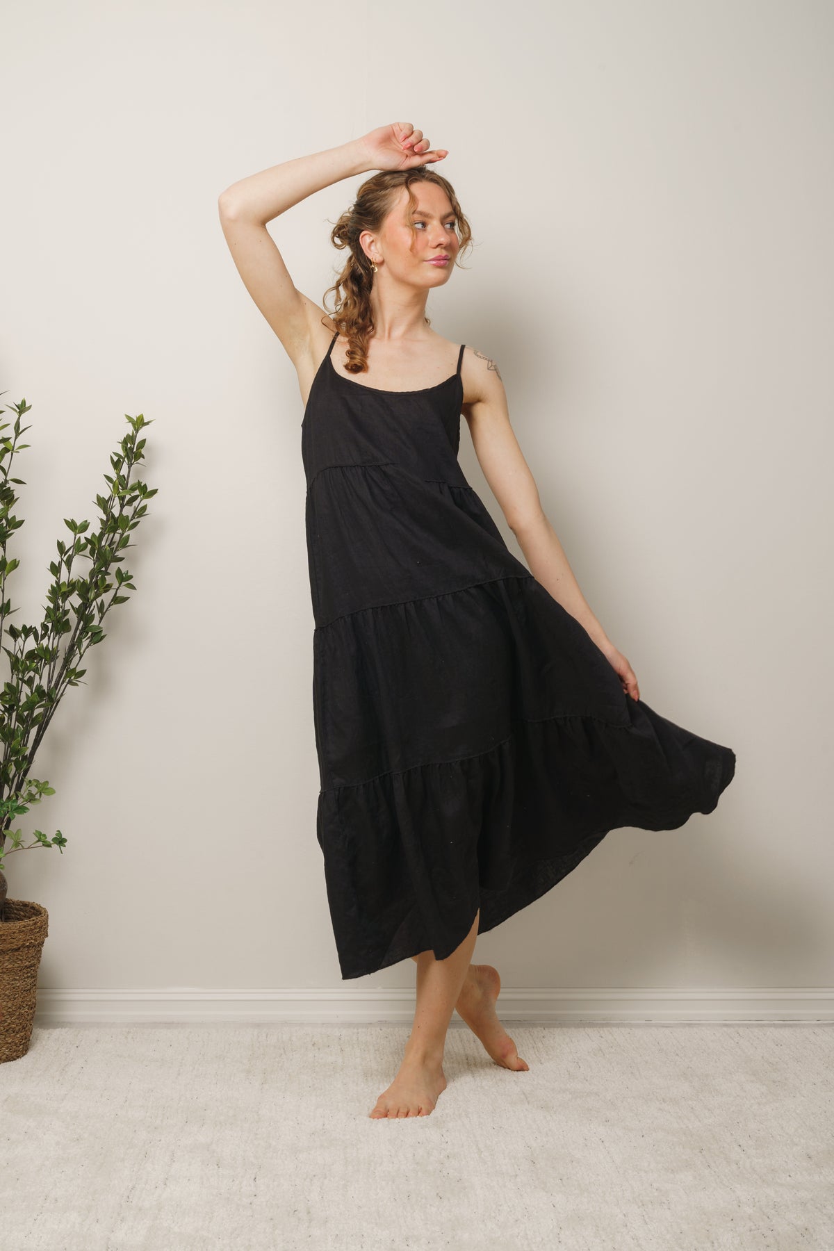 Dina Linen - Black