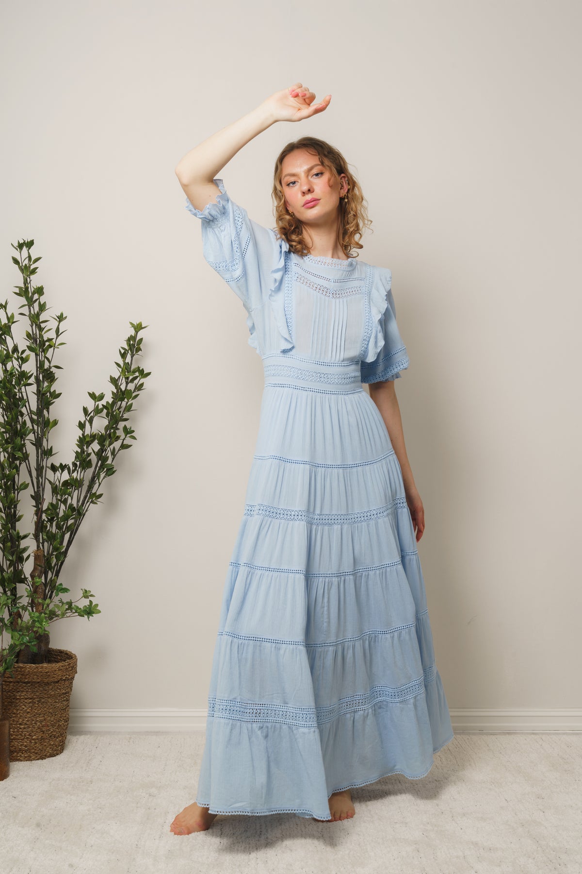 Loisa Dress - Powder Blue