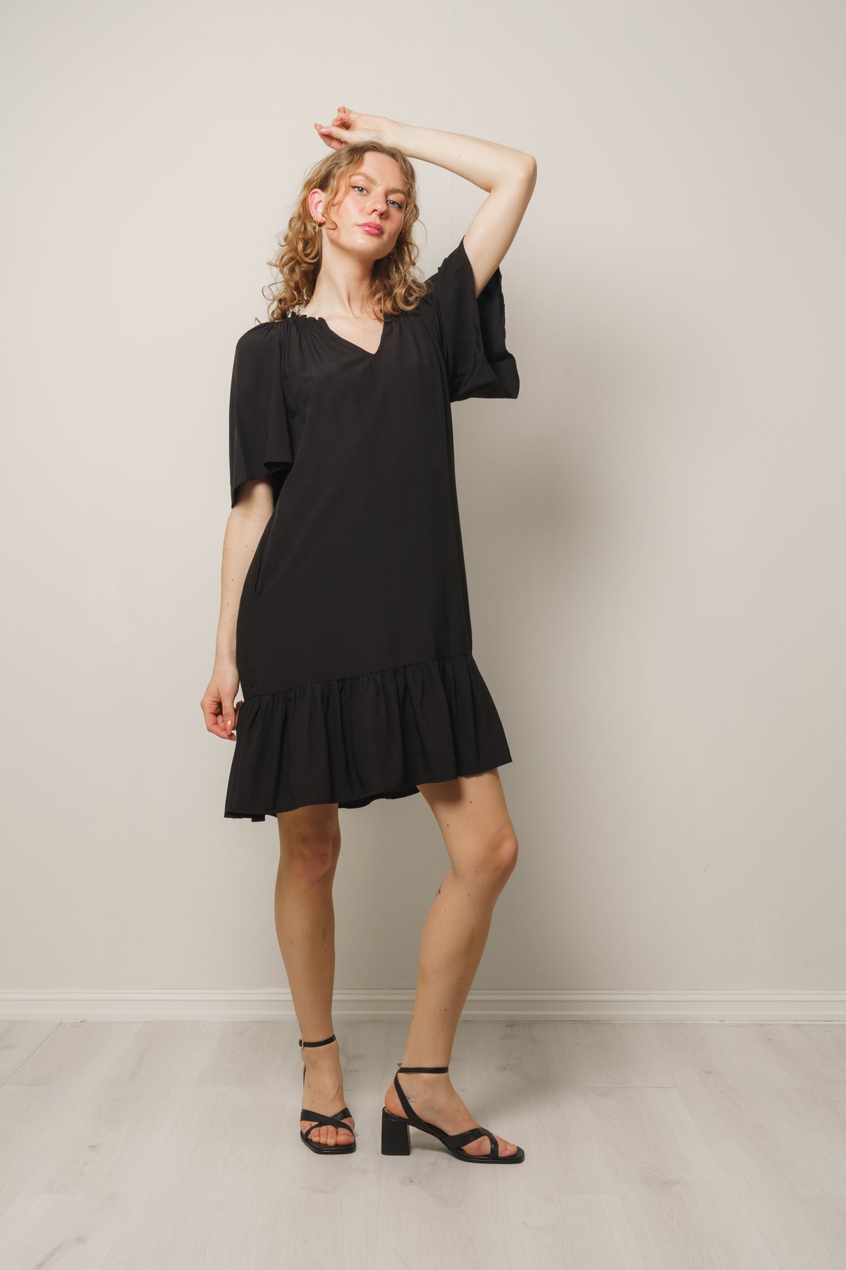 Sunrise Flow Crop Dress - Black