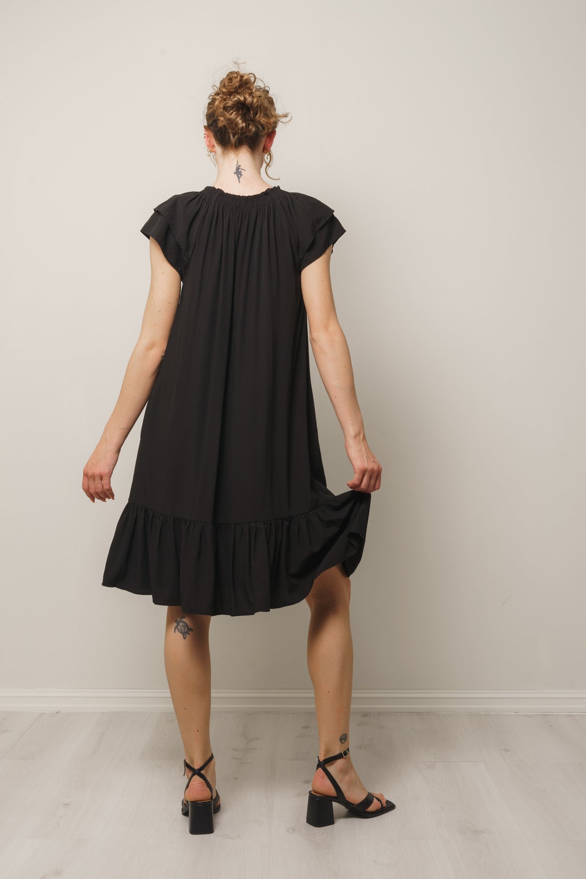 Sunrisecc Crop Dress - Black
