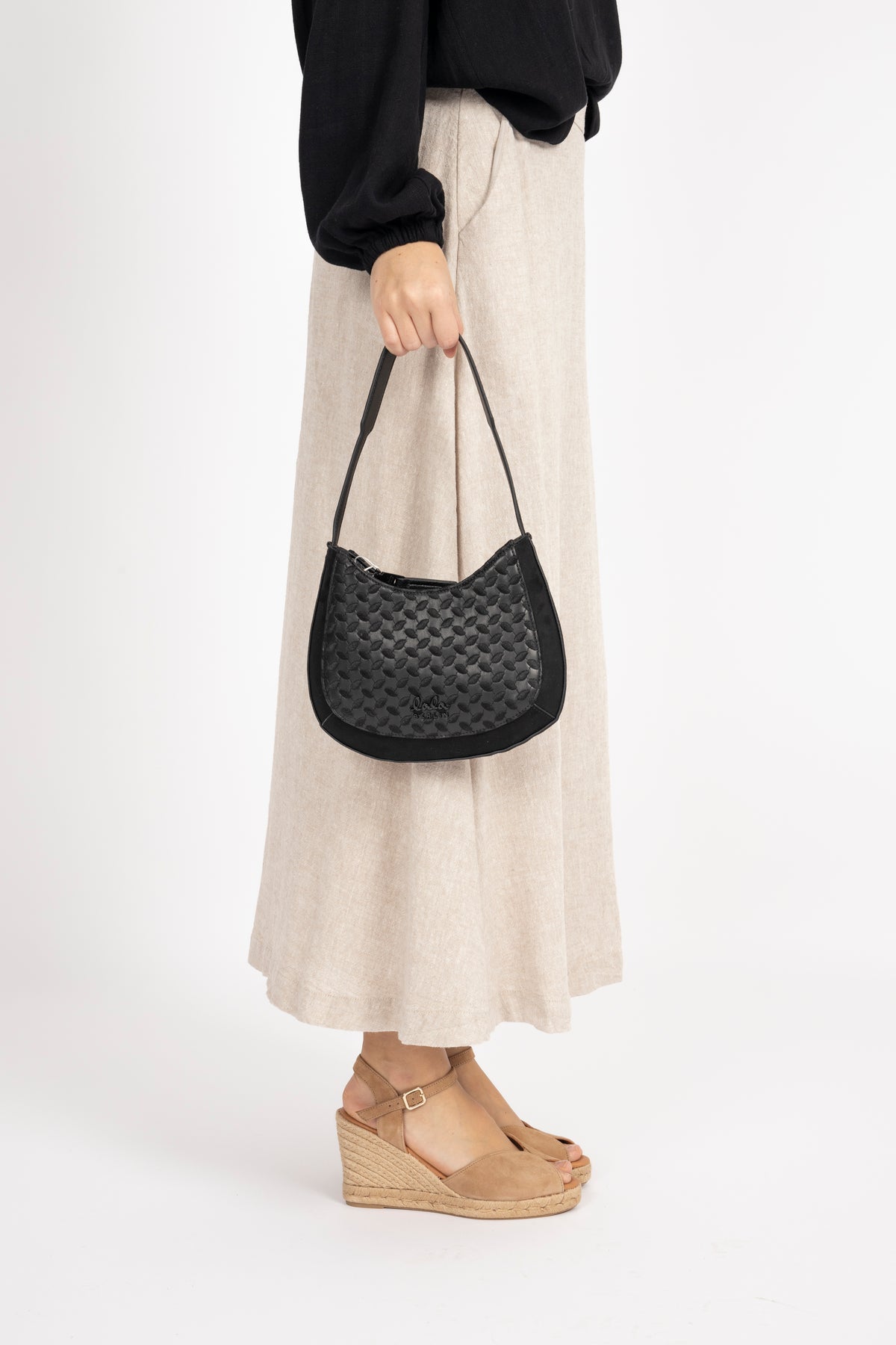 Mini Shoulderbag Mesca - Heritage Embroidery Black
