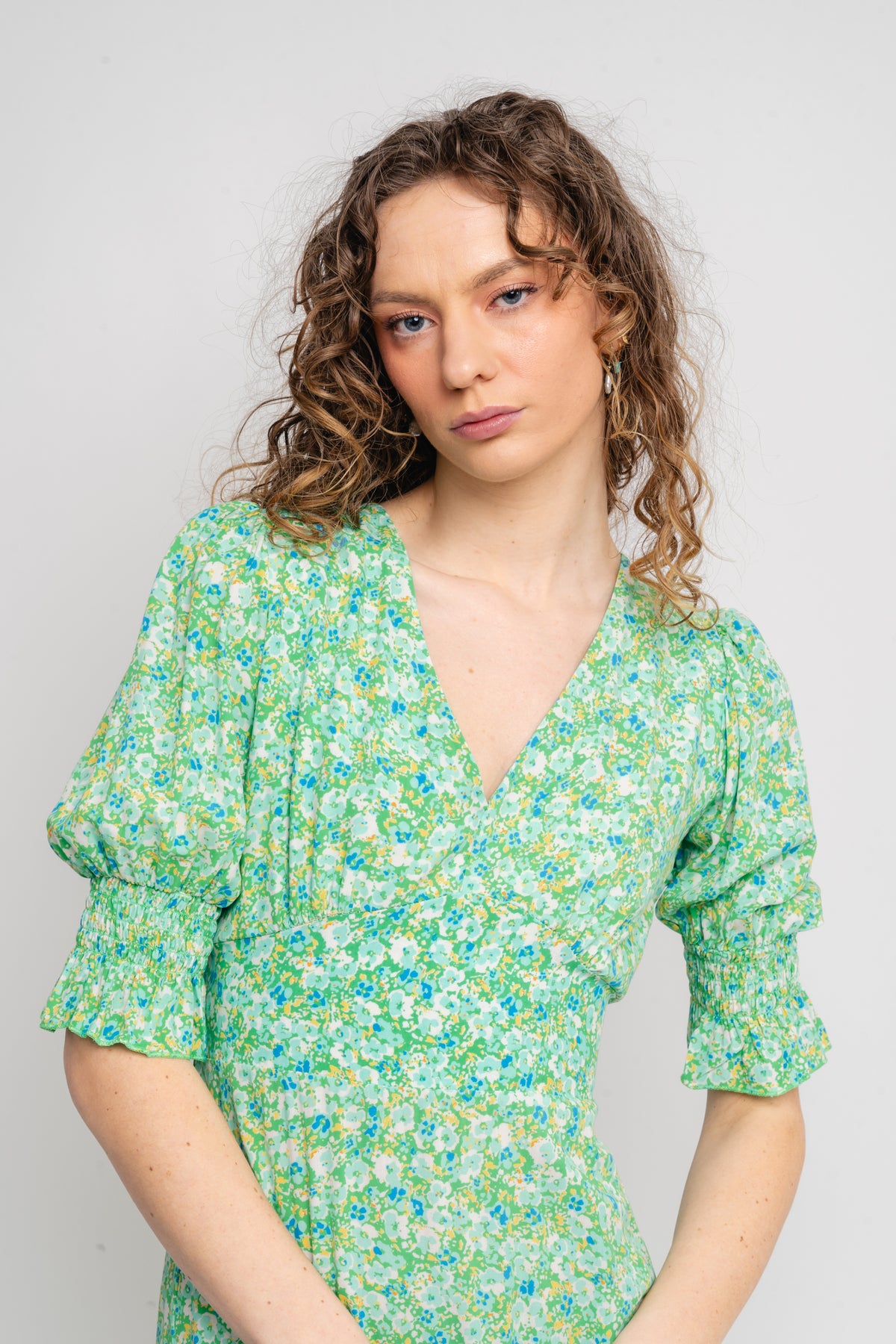 Koko Dress Long Open Back Short Sleeves - Emerald Green Summer Flower