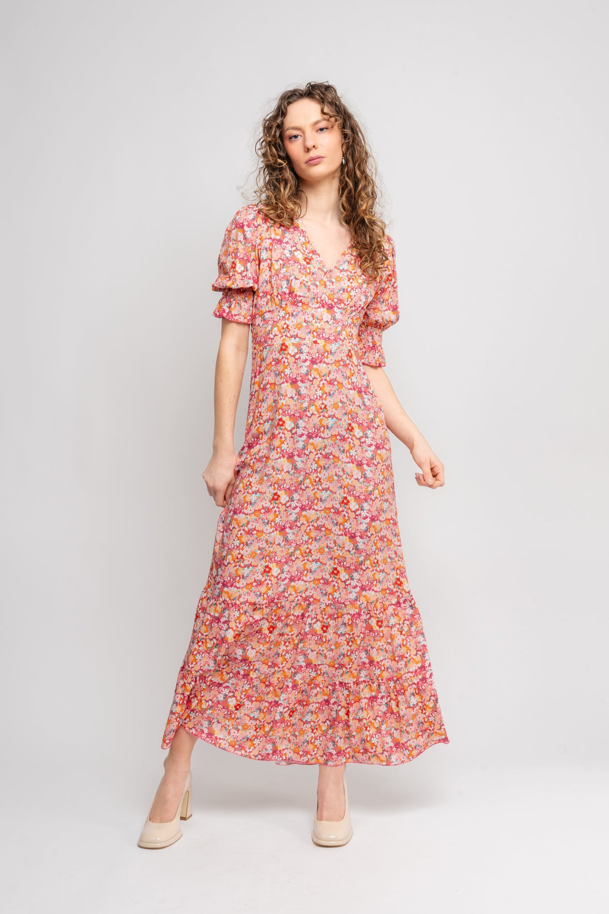 Koko Dress Long Open Back Short Sleeves - Red Flower