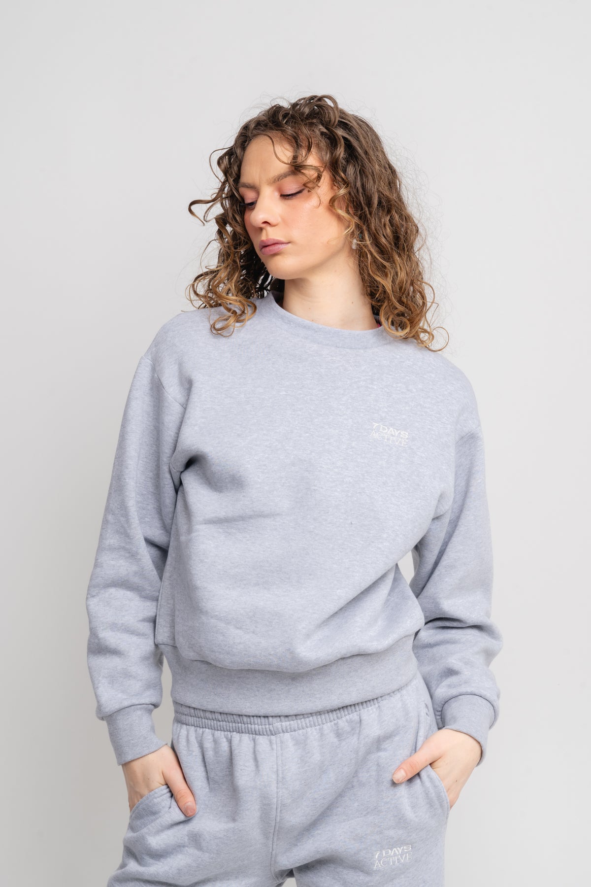 7 DAYS Active Organic Fitted Crewneck - Heather Grey