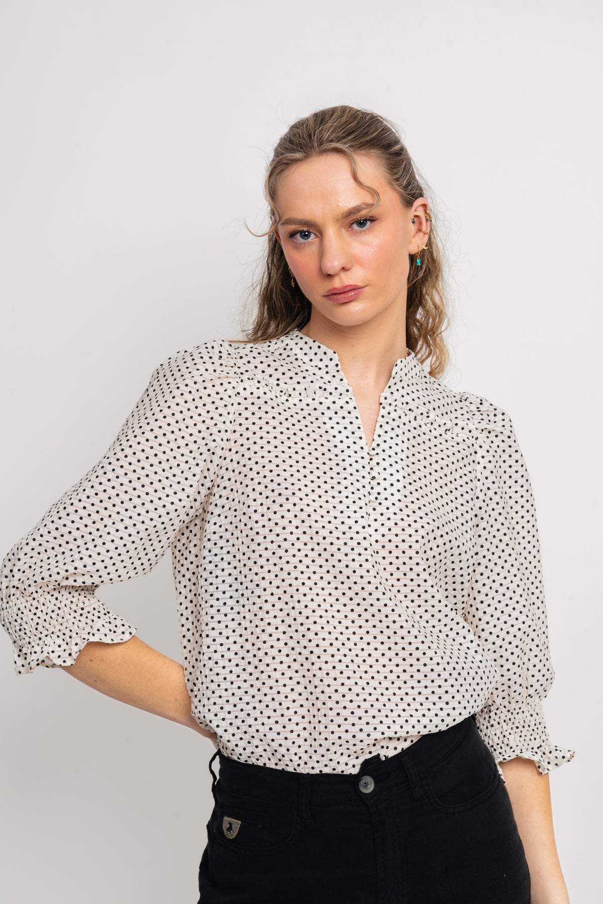 ChessCC Dot SS Shirt - Off white