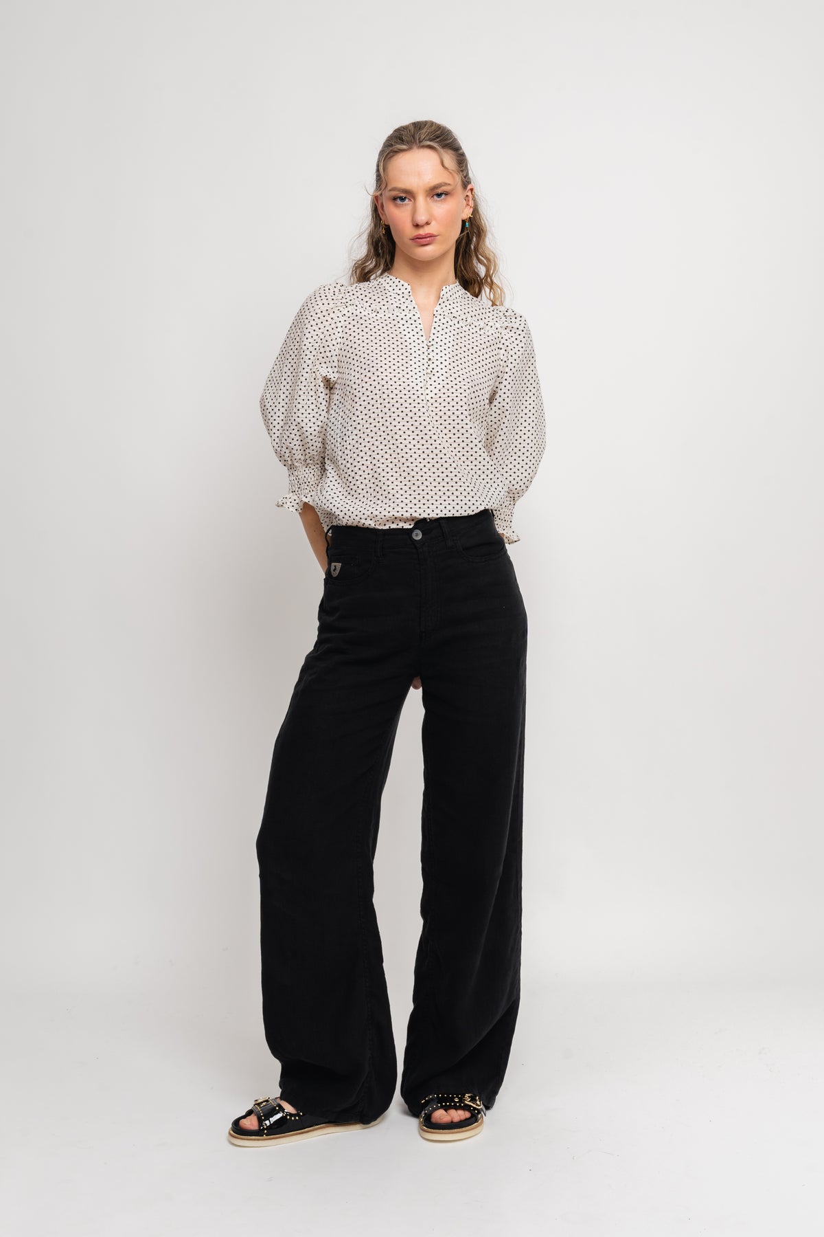 ChessCC Dot SS Shirt - Off white