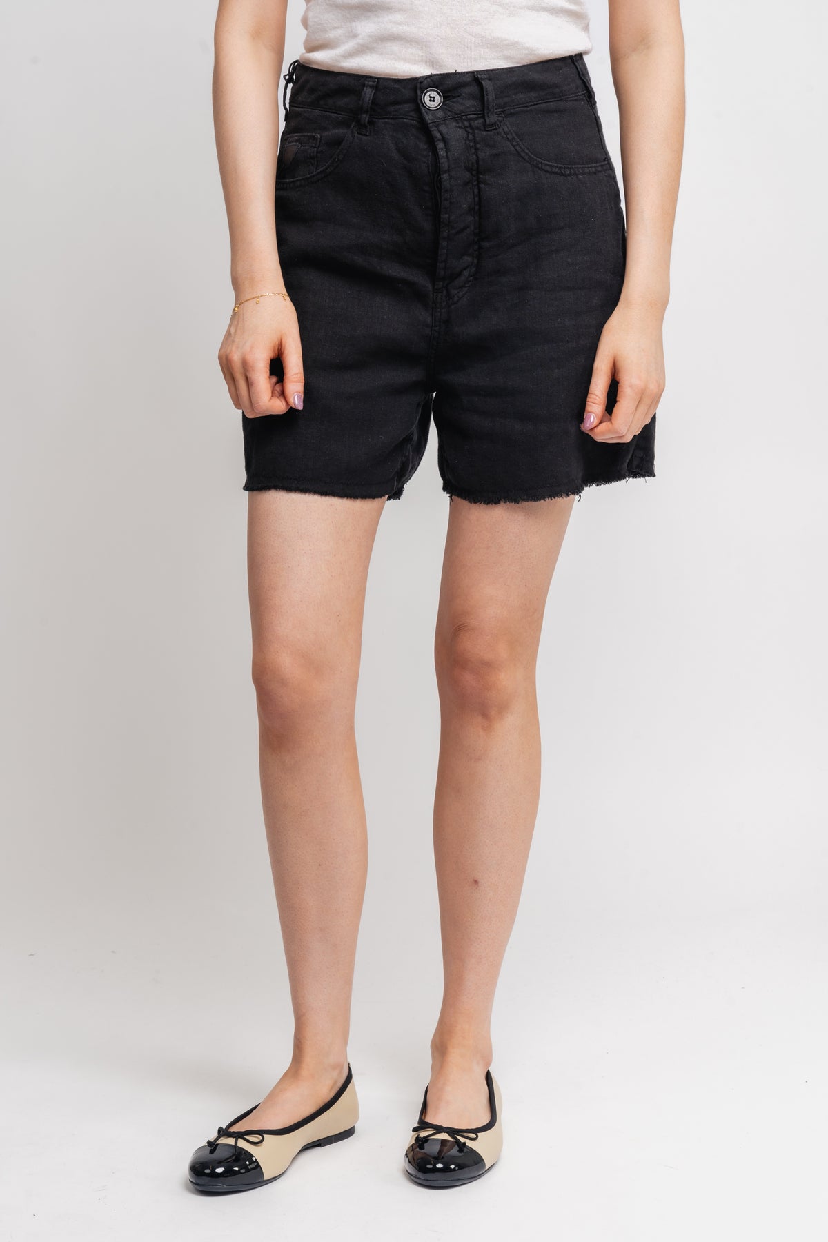 Maya Short - Black