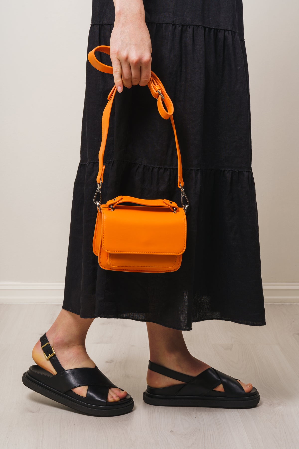 Renei Structure - Dense Orange
