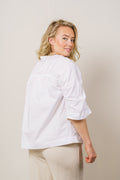 Bradie 3 - White