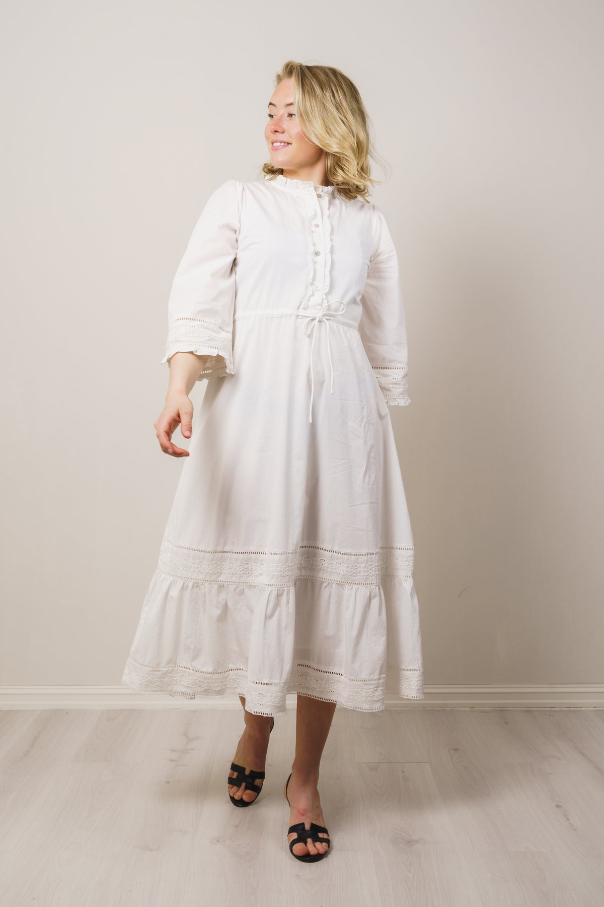 Yasmelinda 3/4 Ankle Dress - Star White
