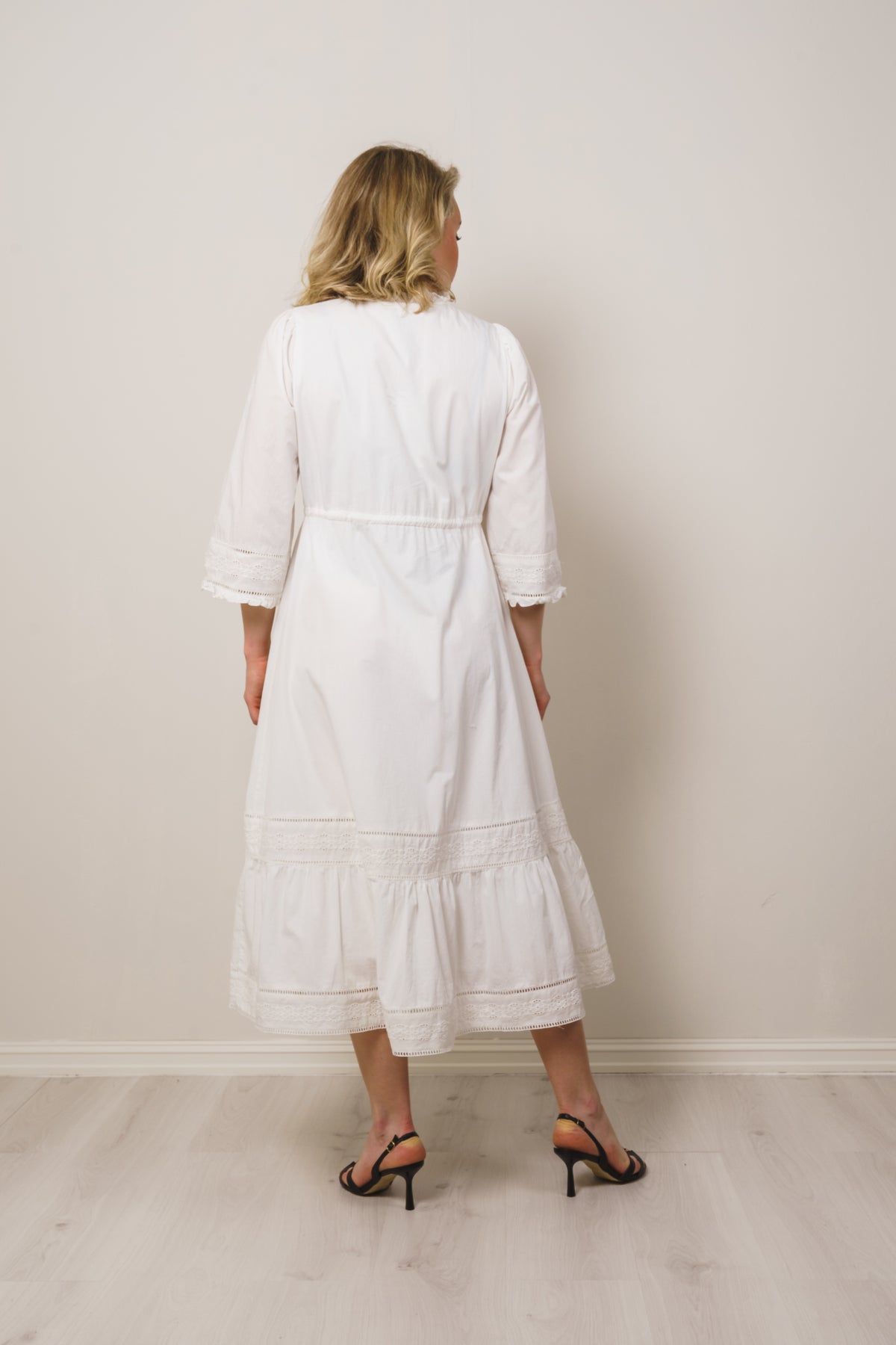 Yasmelinda 3/4 Ankle Dress - Star White