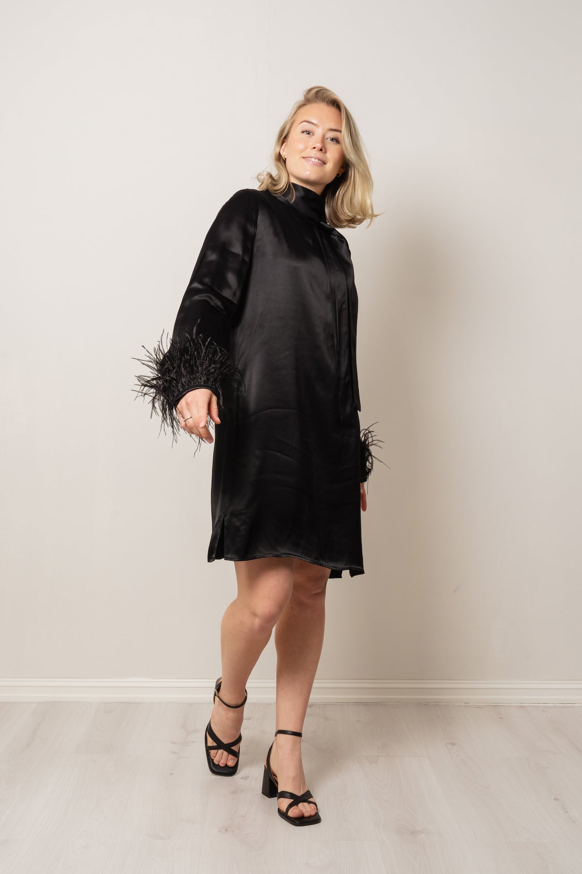 Patti Dress HT - Black