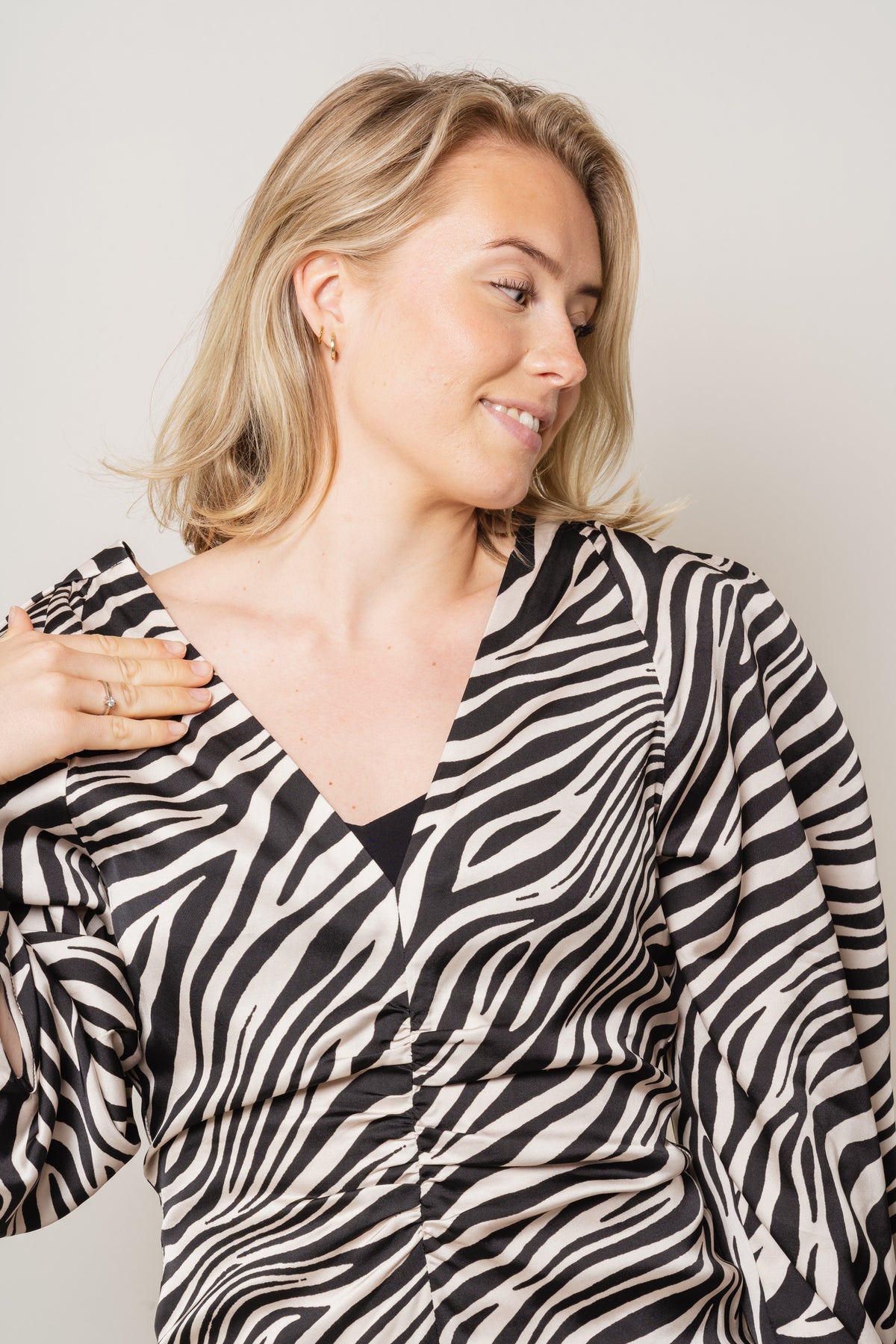 IBEN Devine Dress HT - Anthracite