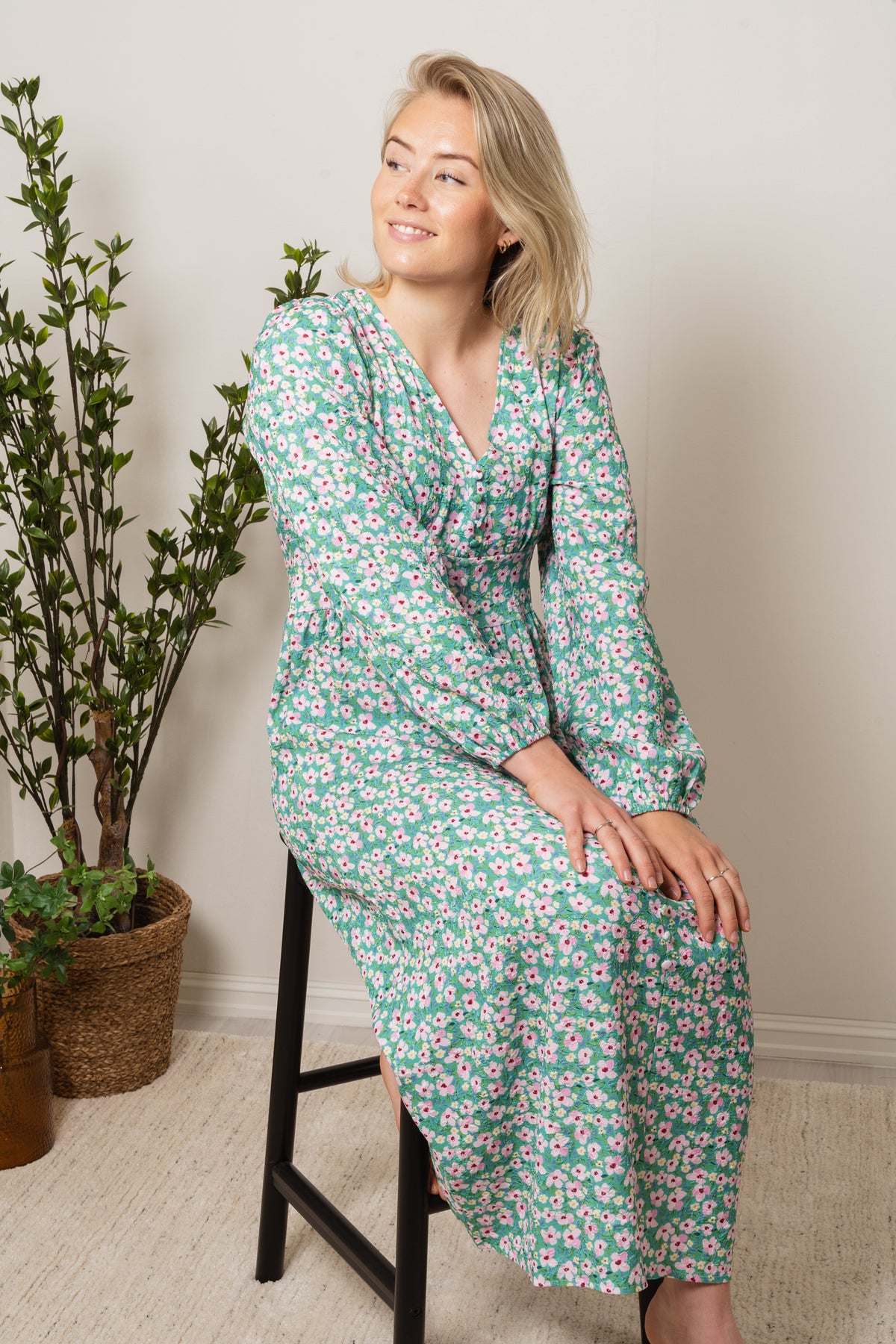 Noella Florentina Långklänning - Grön Blommig