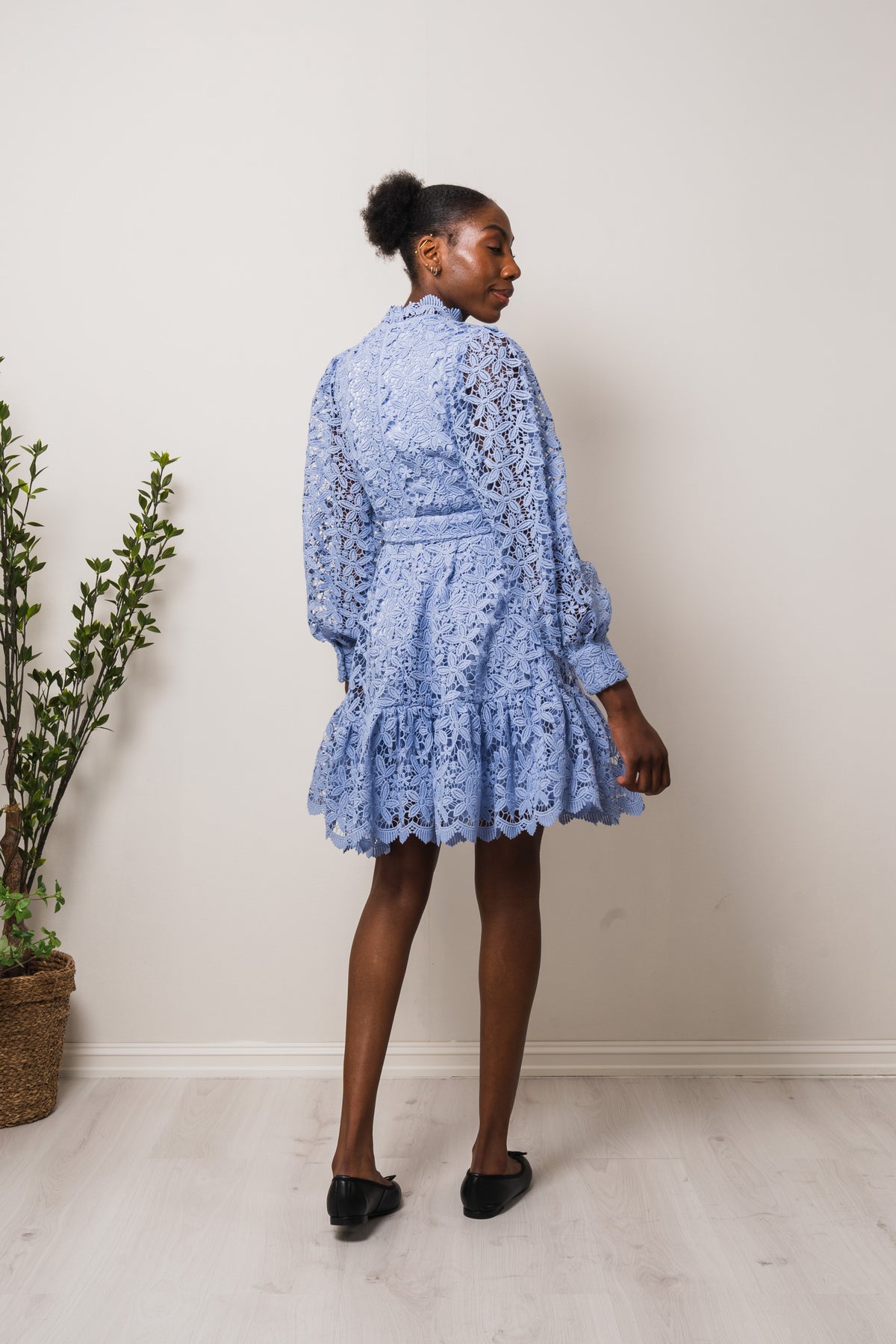 Silja LS Embroidery Short Dress Solid - Blue Heron