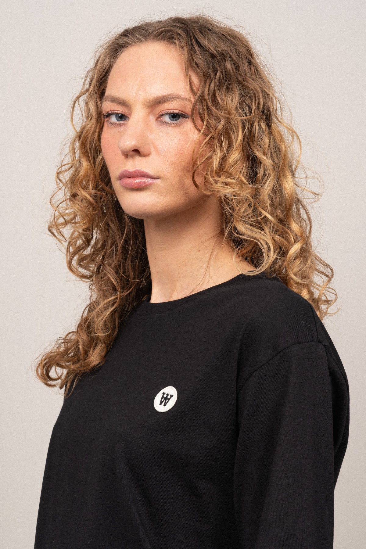 Ace Badge T-Shirt - Black