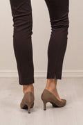 Larson - Taupe