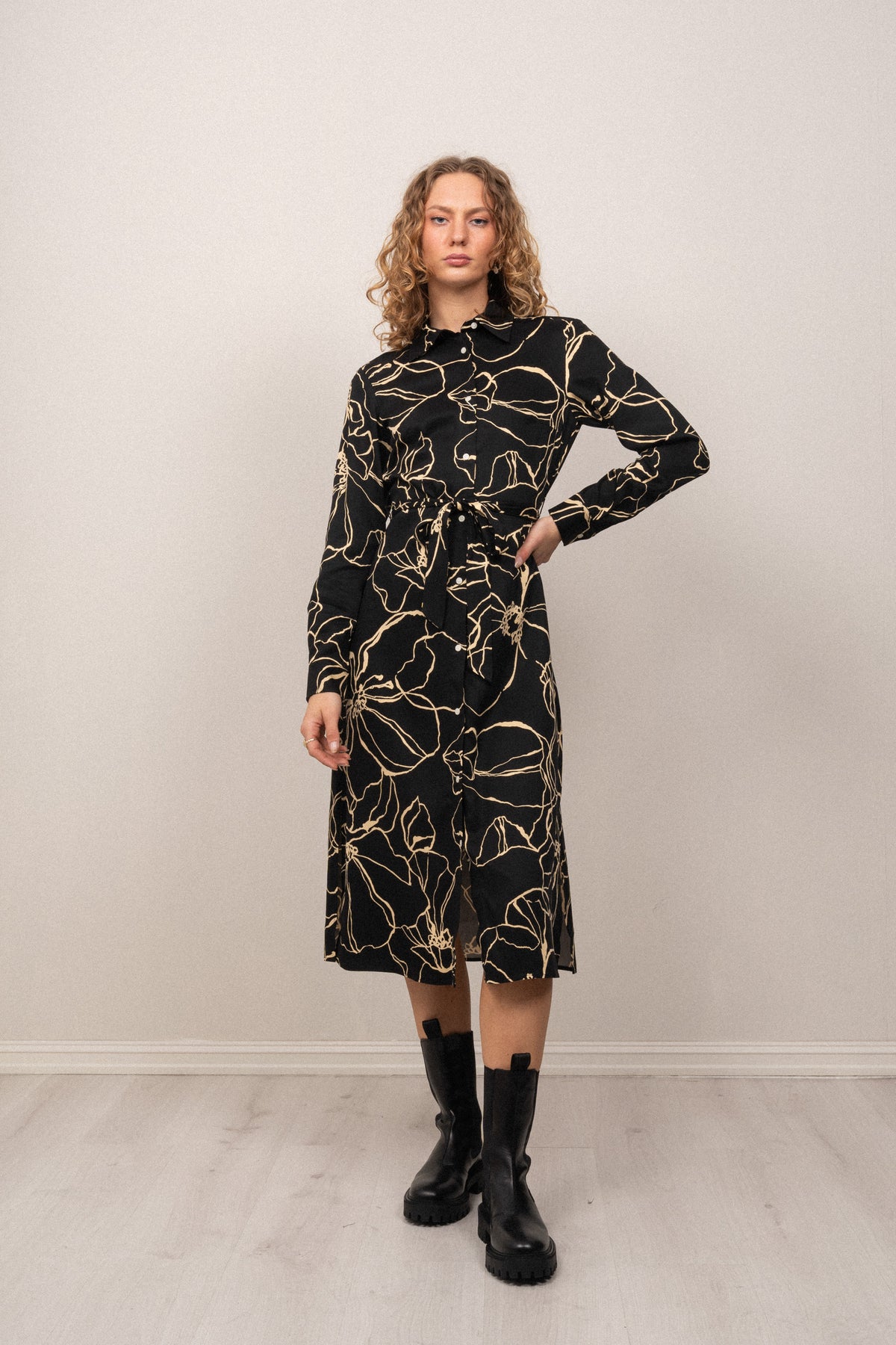 Slim Line Drawing Shirt Dress - Ebony Black