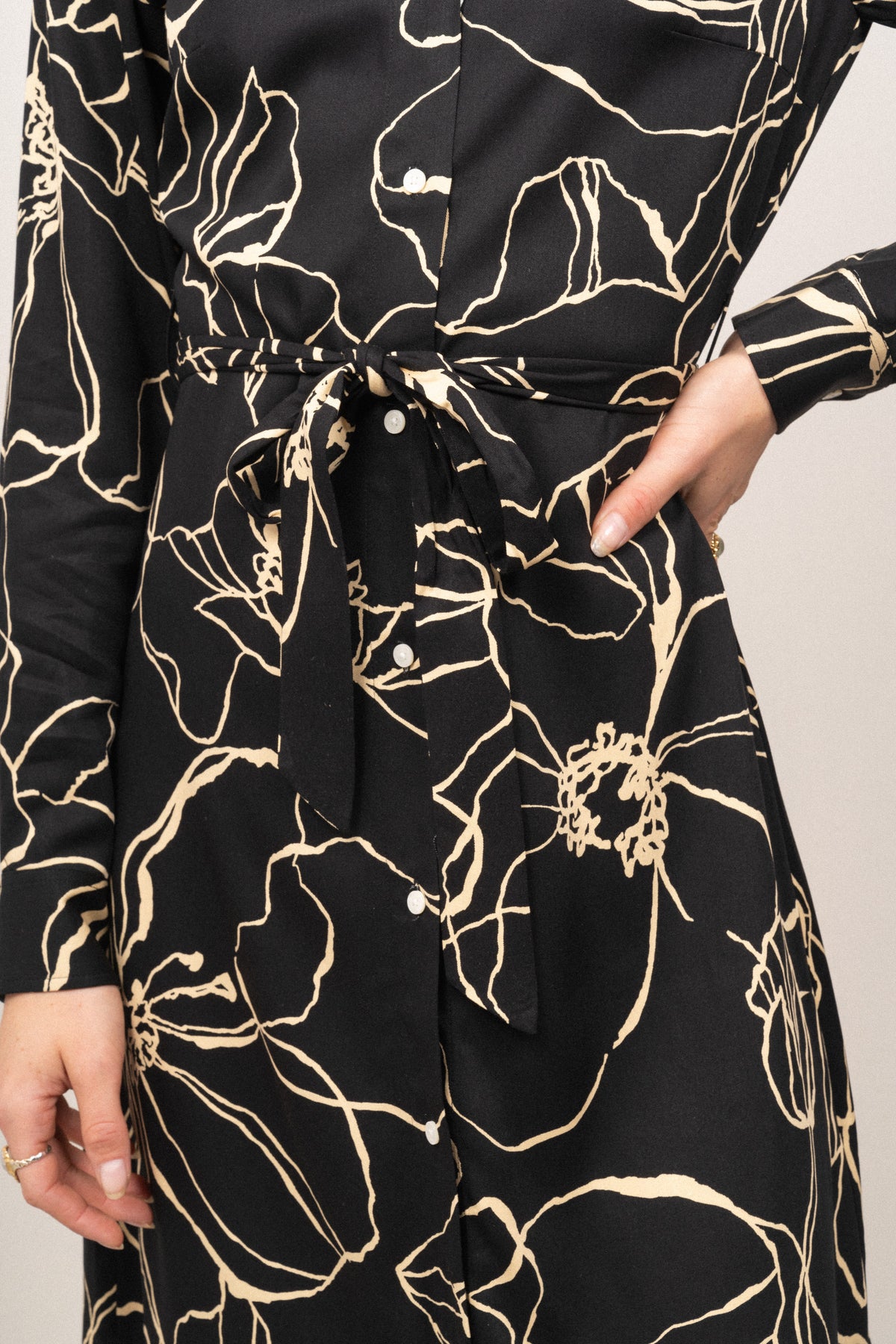 Slim Line Drawing Shirt Dress - Ebony Black