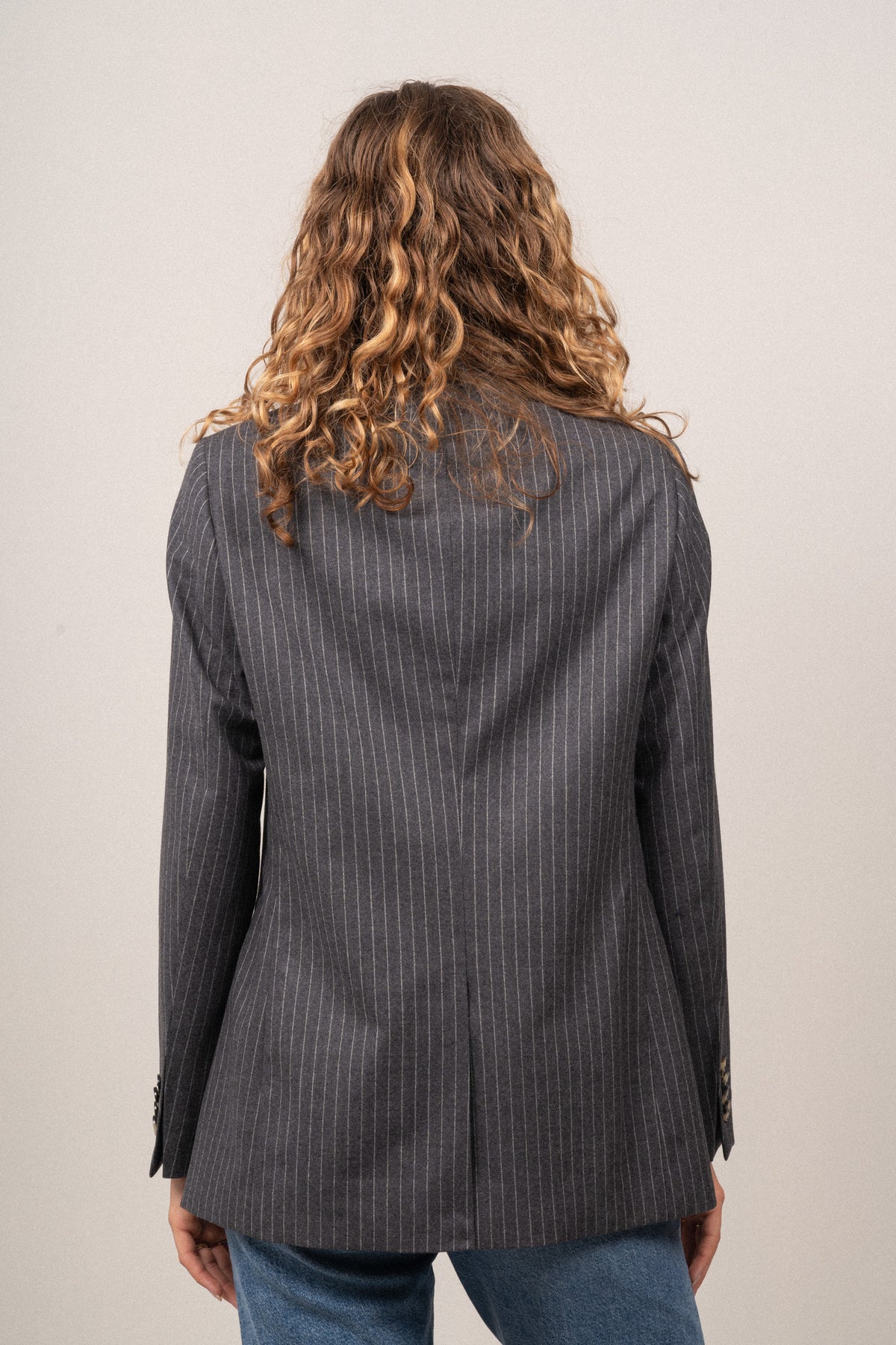 1878 Raisa - Graphite Grey